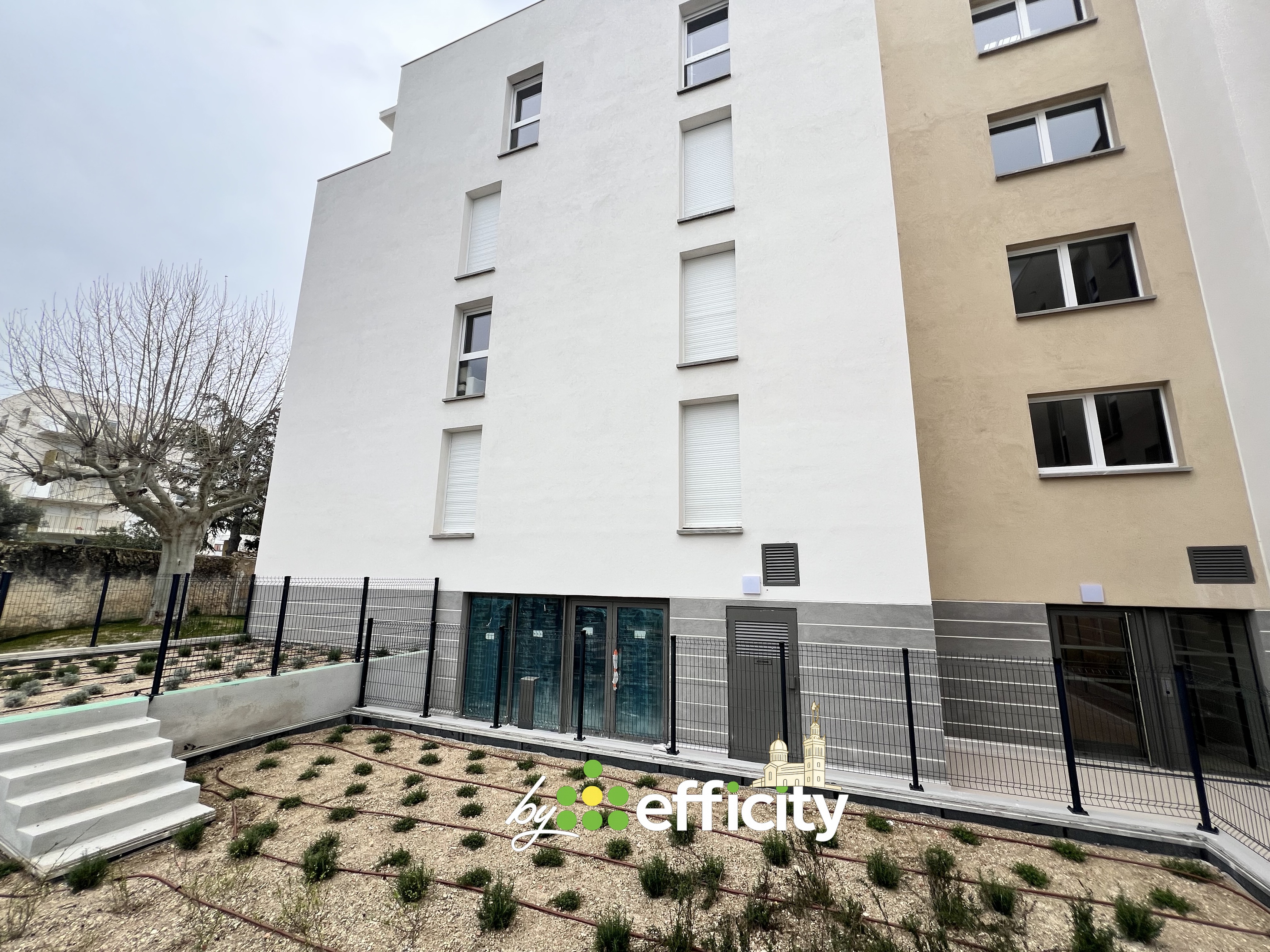 Achat immobilier Local commercial 1 pièces  44m2 à Marseille (13013) - Photo n°4