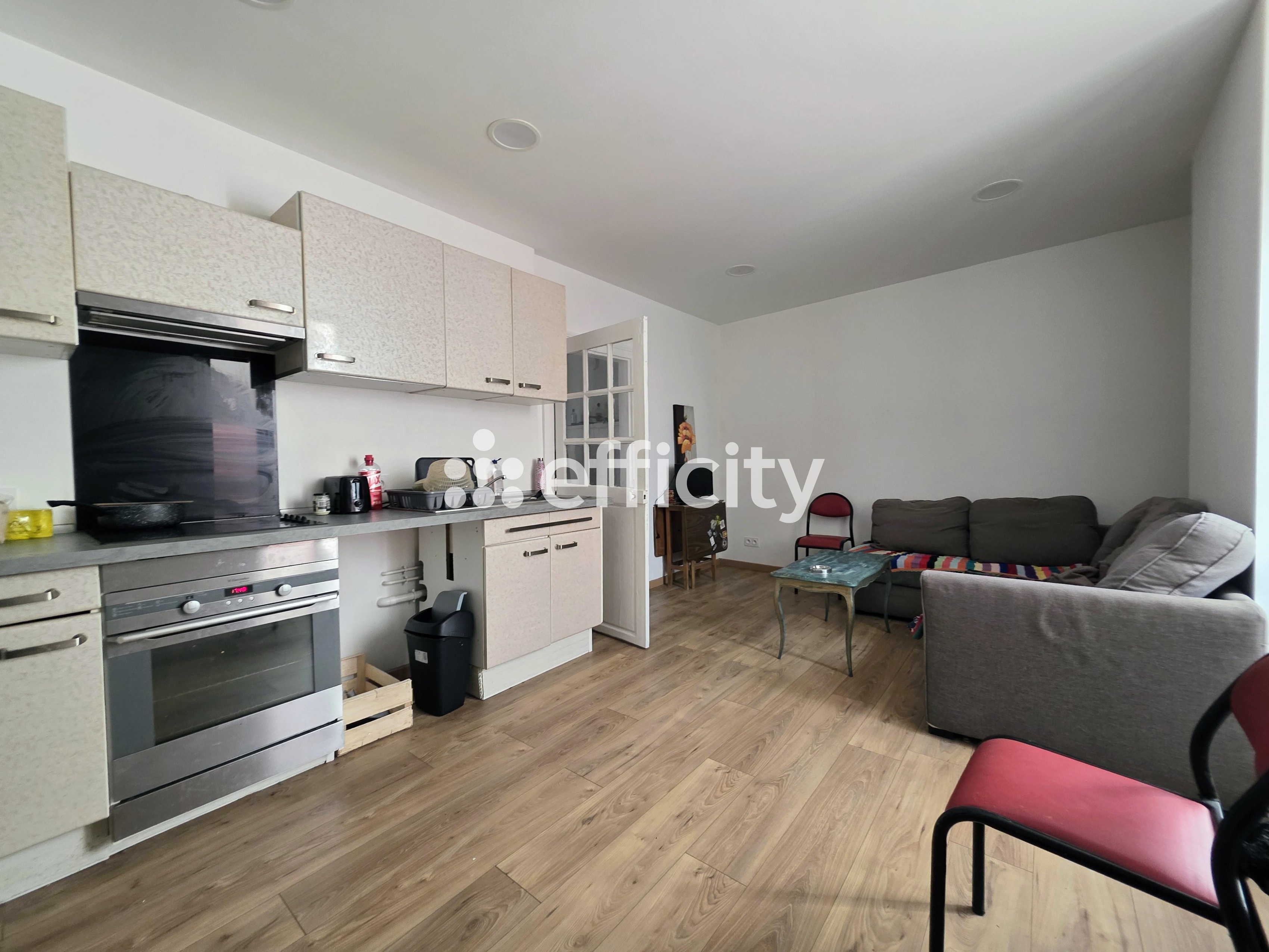 Achat immobilier Immeuble 8 pièces  140m2 à Nontron (24300) - Photo n°9
