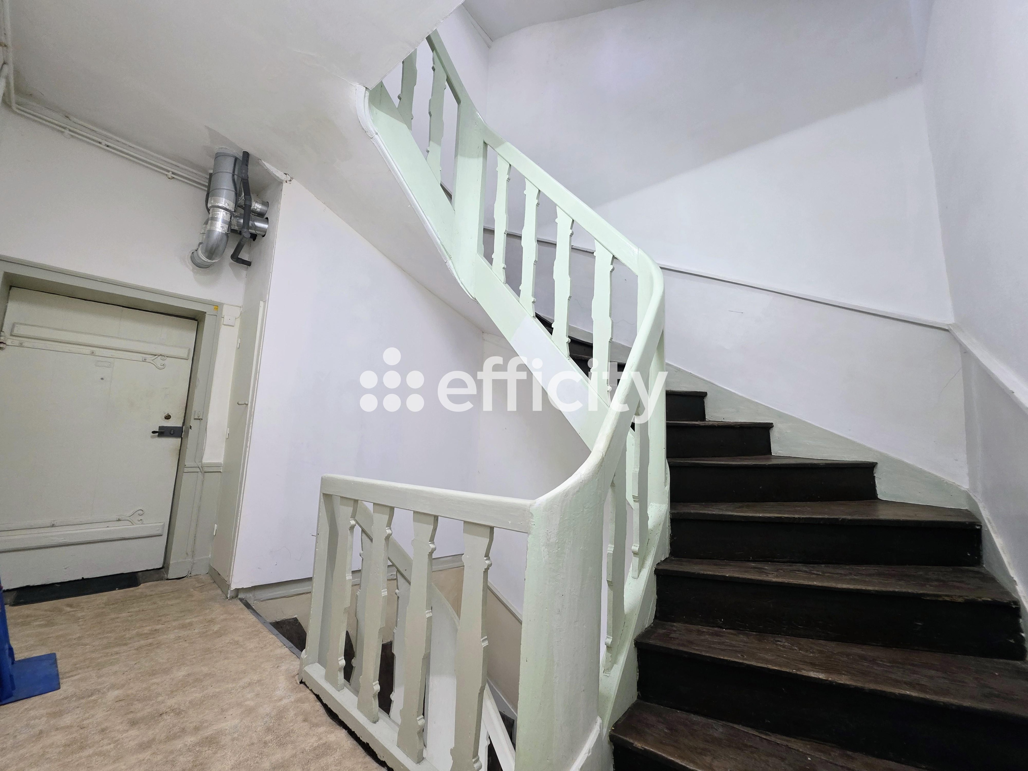 Achat immobilier Immeuble 8 pièces  140m2 à Nontron (24300) - Photo n°5