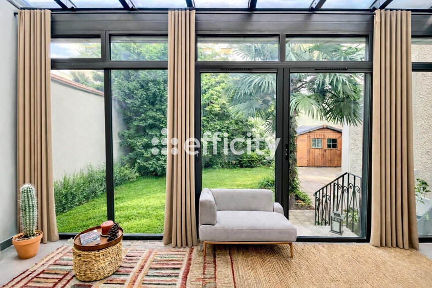 maison 5 pièces - 175m2 à Montreuil (93100)