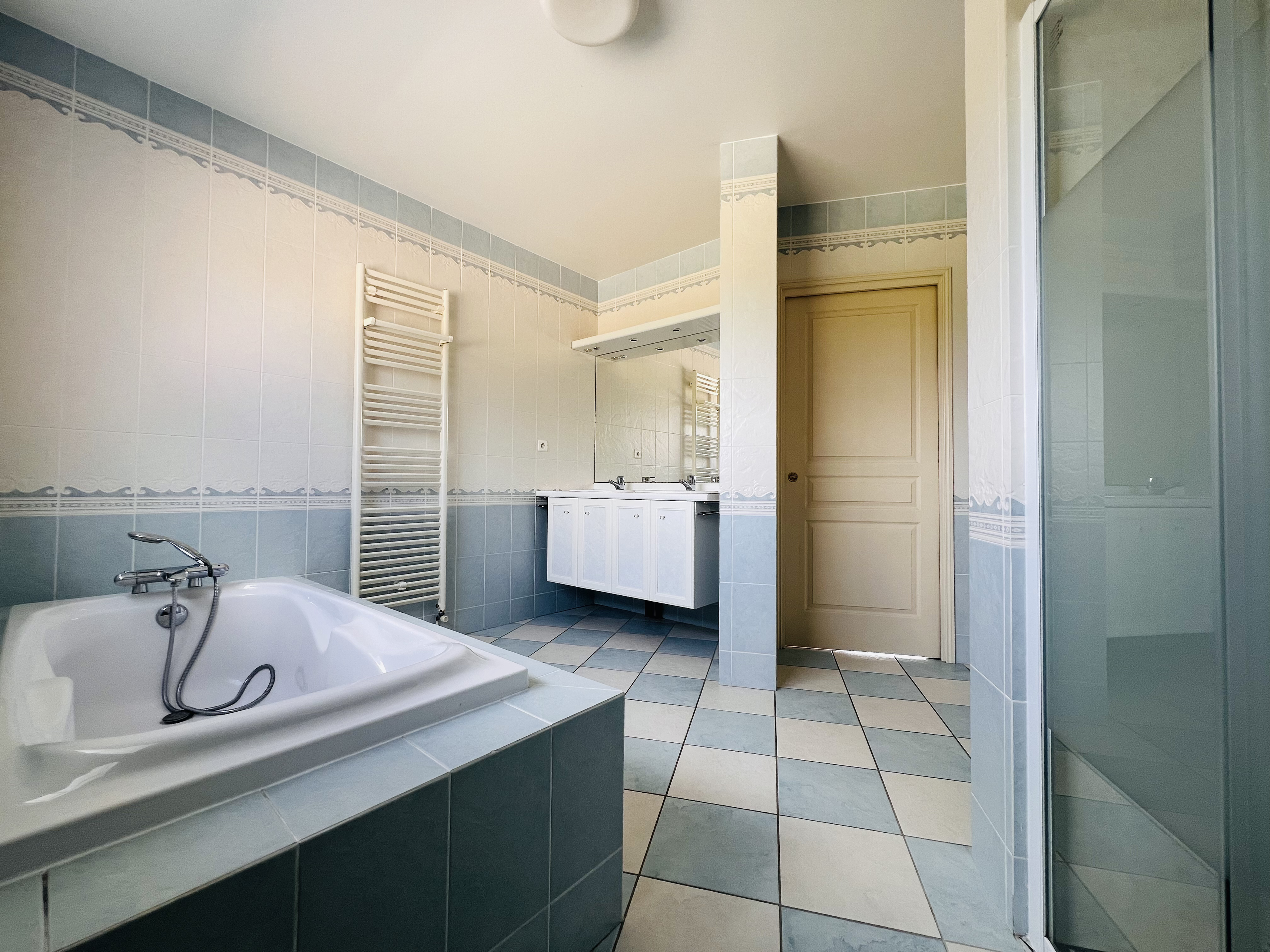 Maison - Terrasson-Lavilledieu