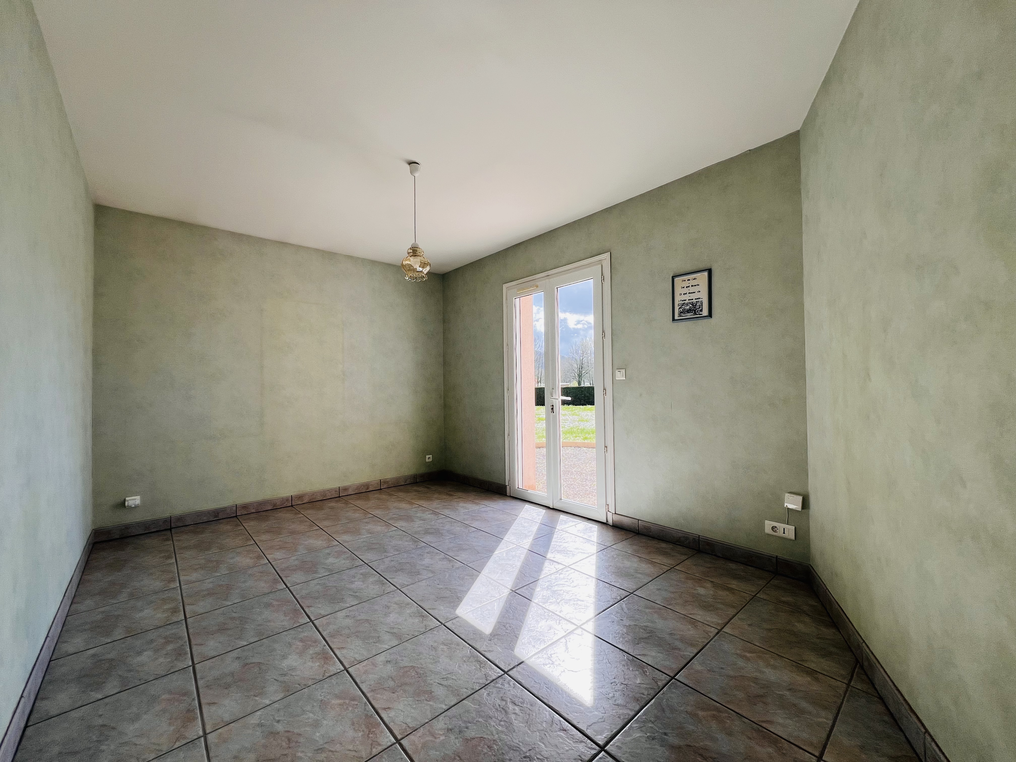 Maison - Terrasson-Lavilledieu