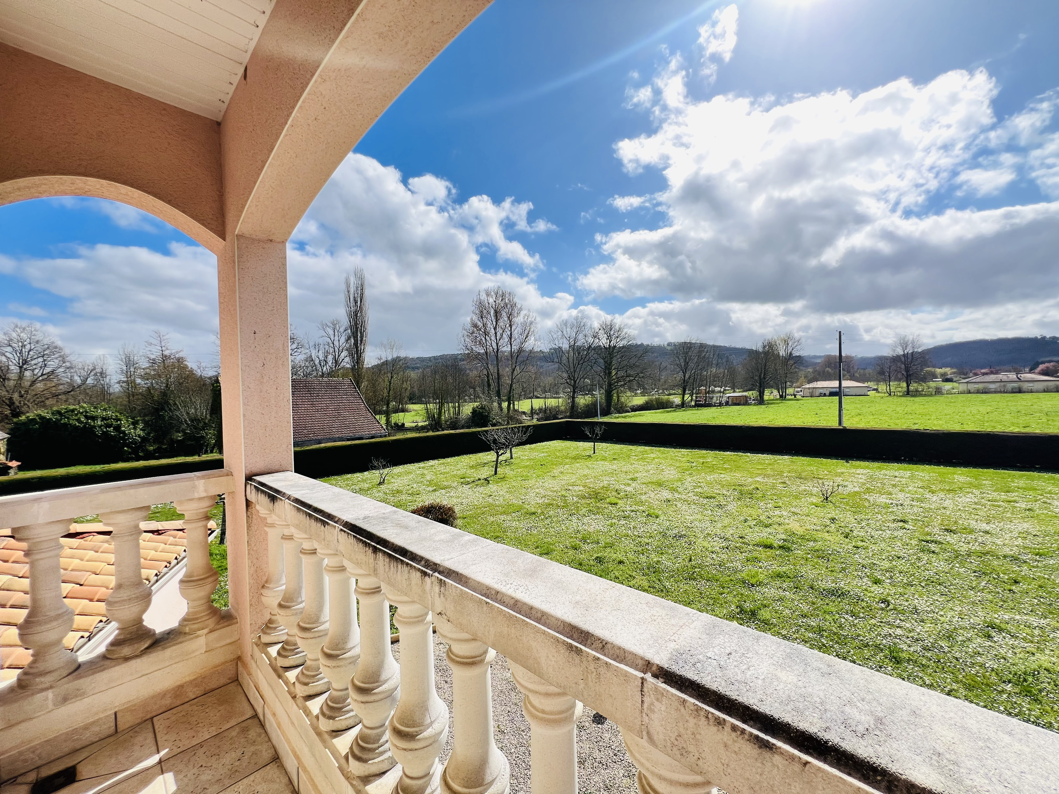 Maison - Terrasson-Lavilledieu