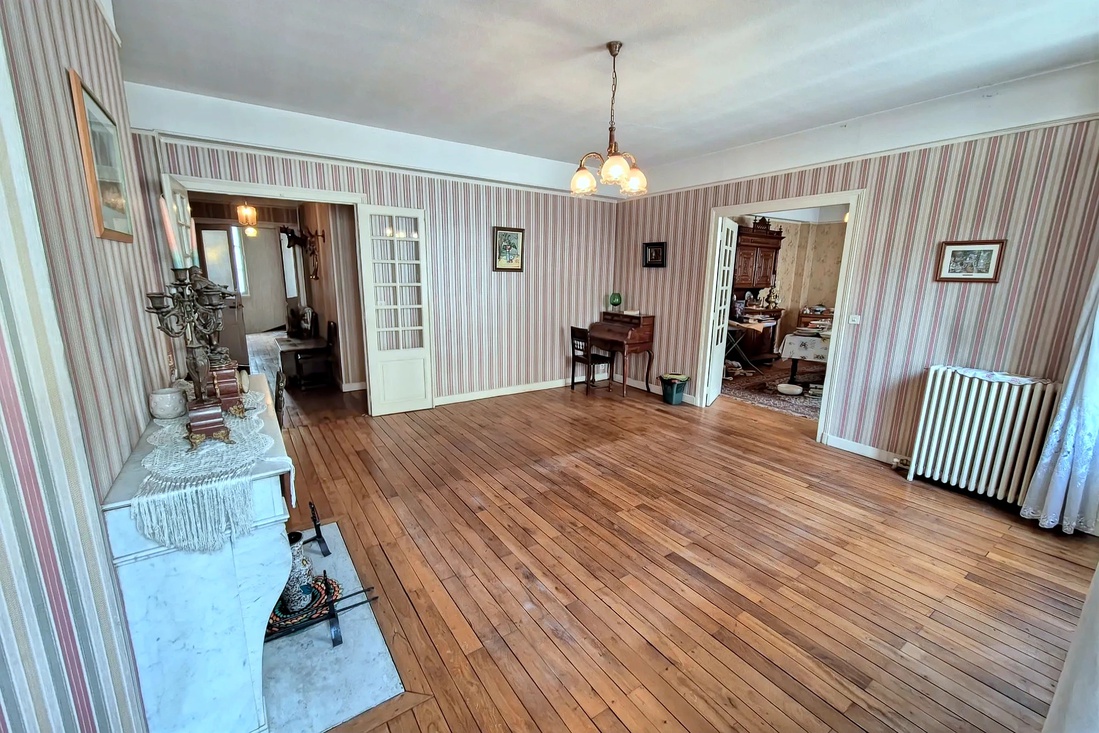 appartement 4 pièces - 166,0m2 à La Châtre (36400)