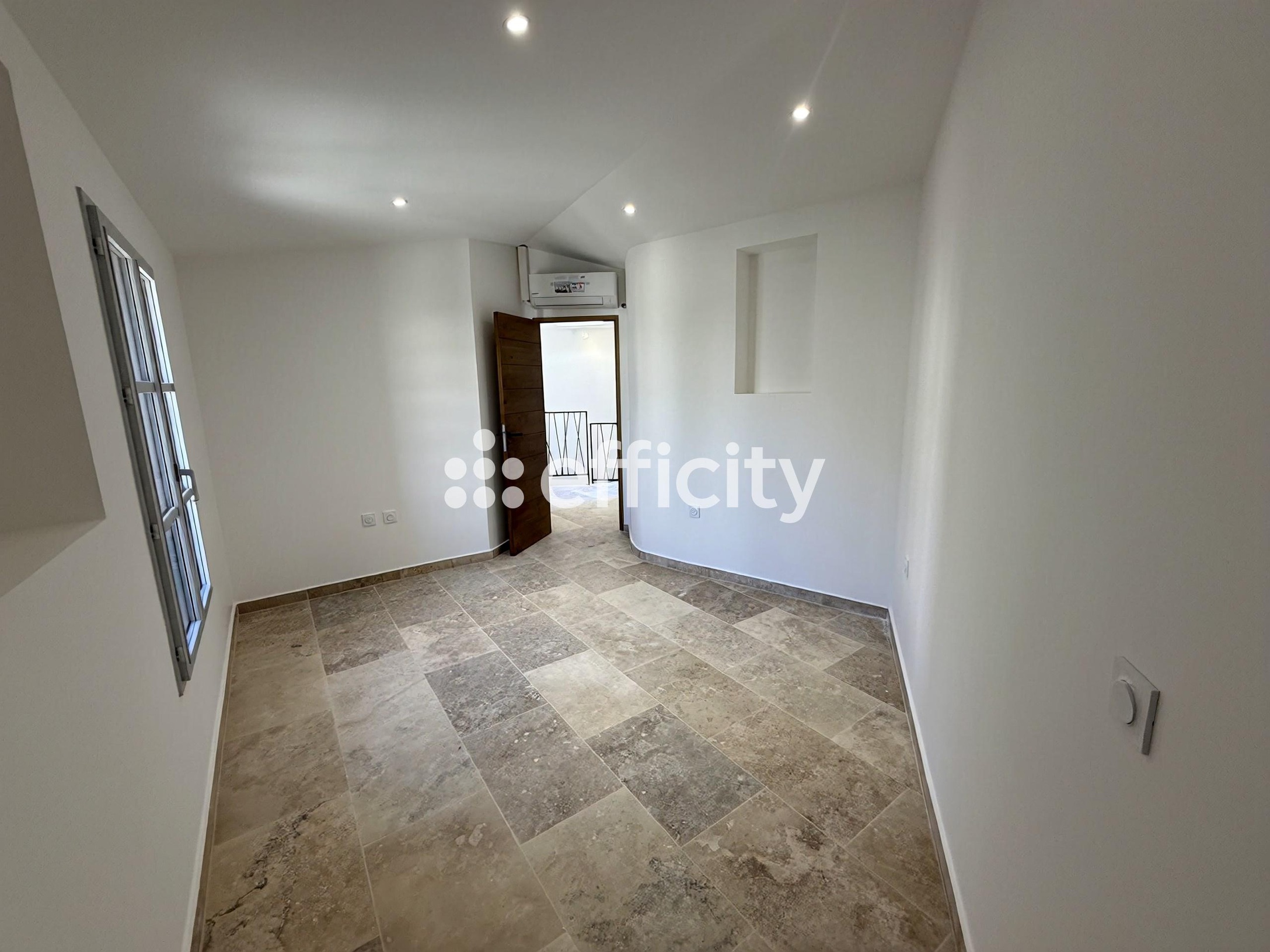 Achat immobilier Maison 4 pièces  103m2 à Châteaurenard (13160) - Photo n°6