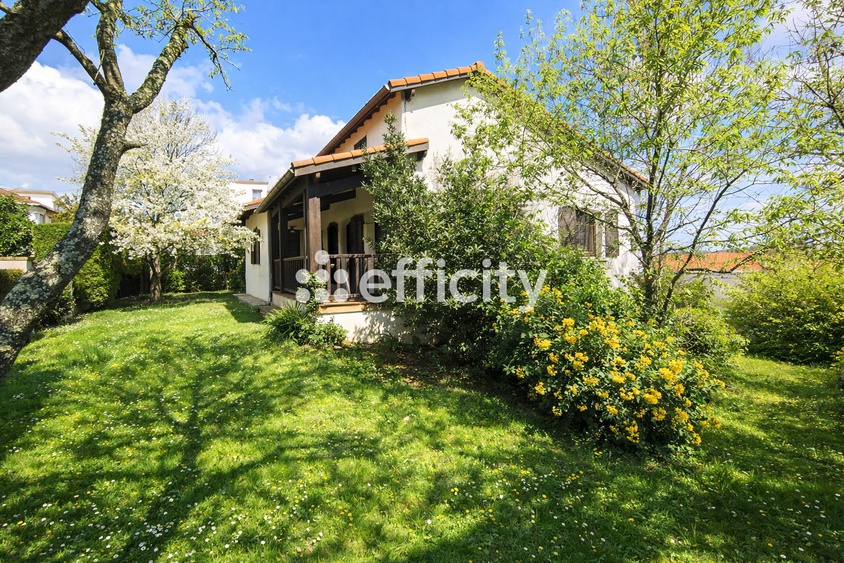 maison 10 pièces - 200m2 à Toulouse (31500)