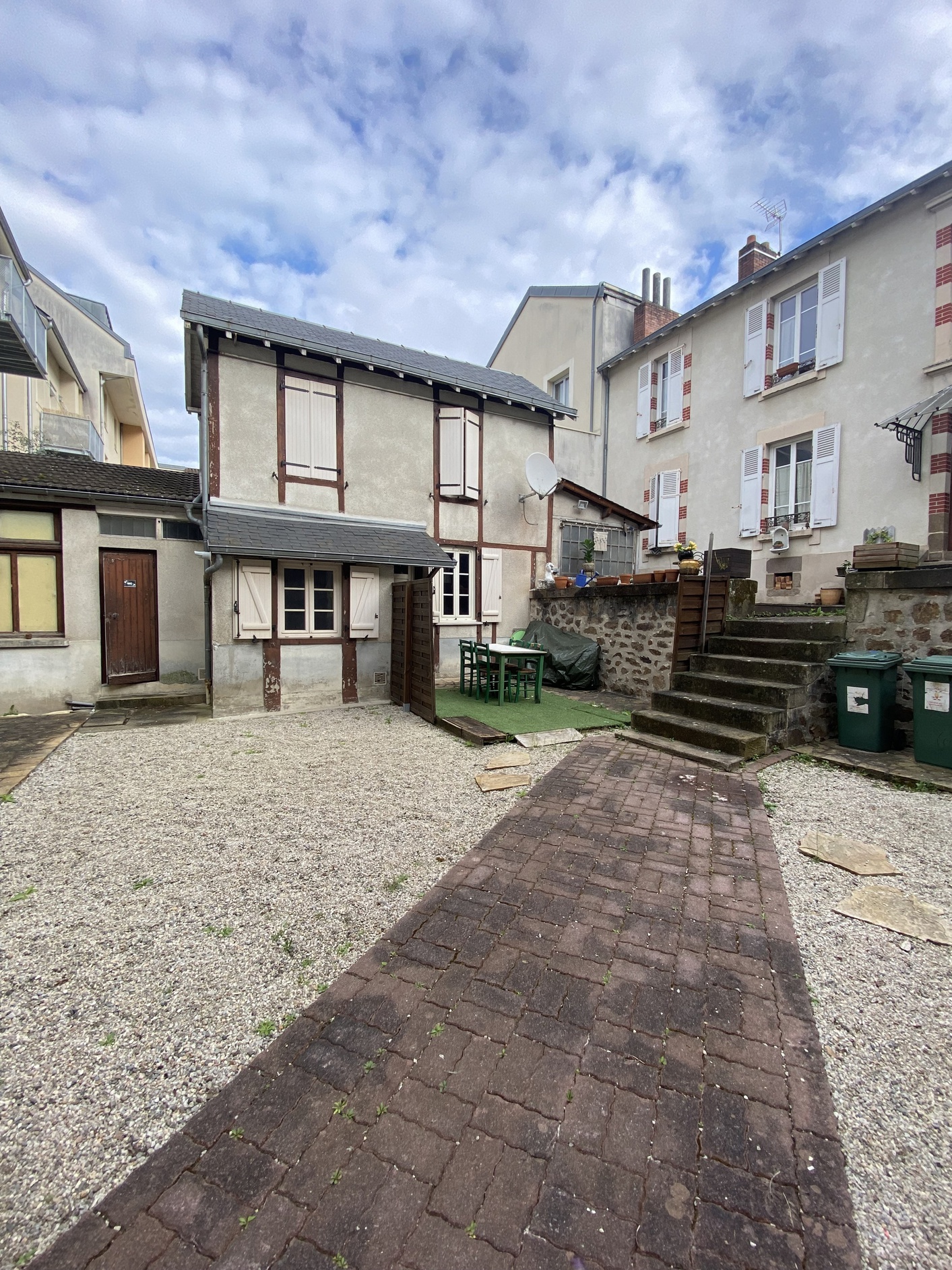 immeuble 11 pièces - 500,0m2 à Limoges (87100)