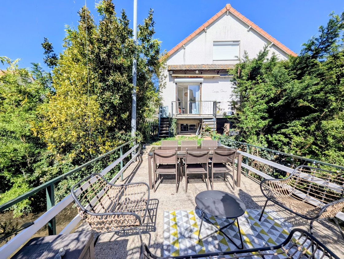maison 7 pièces - 132m2 à Étampes (91150)
