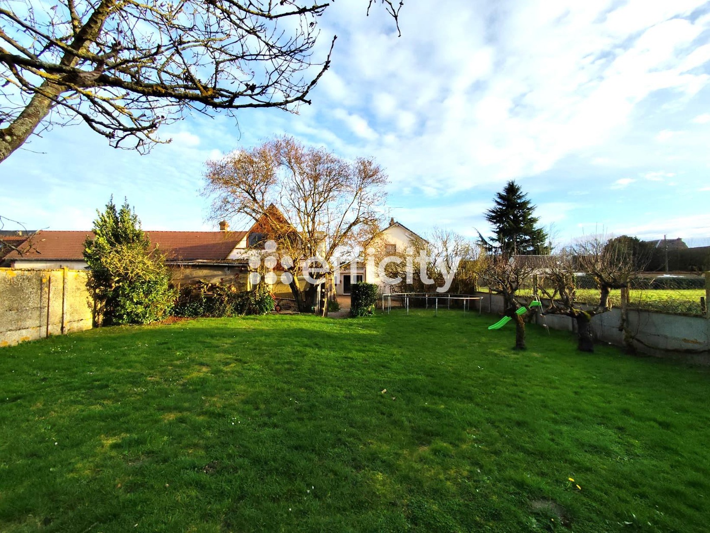 Achat immobilier Maison 7 pièces  127m2 à Challet (28300) - Photo n°1