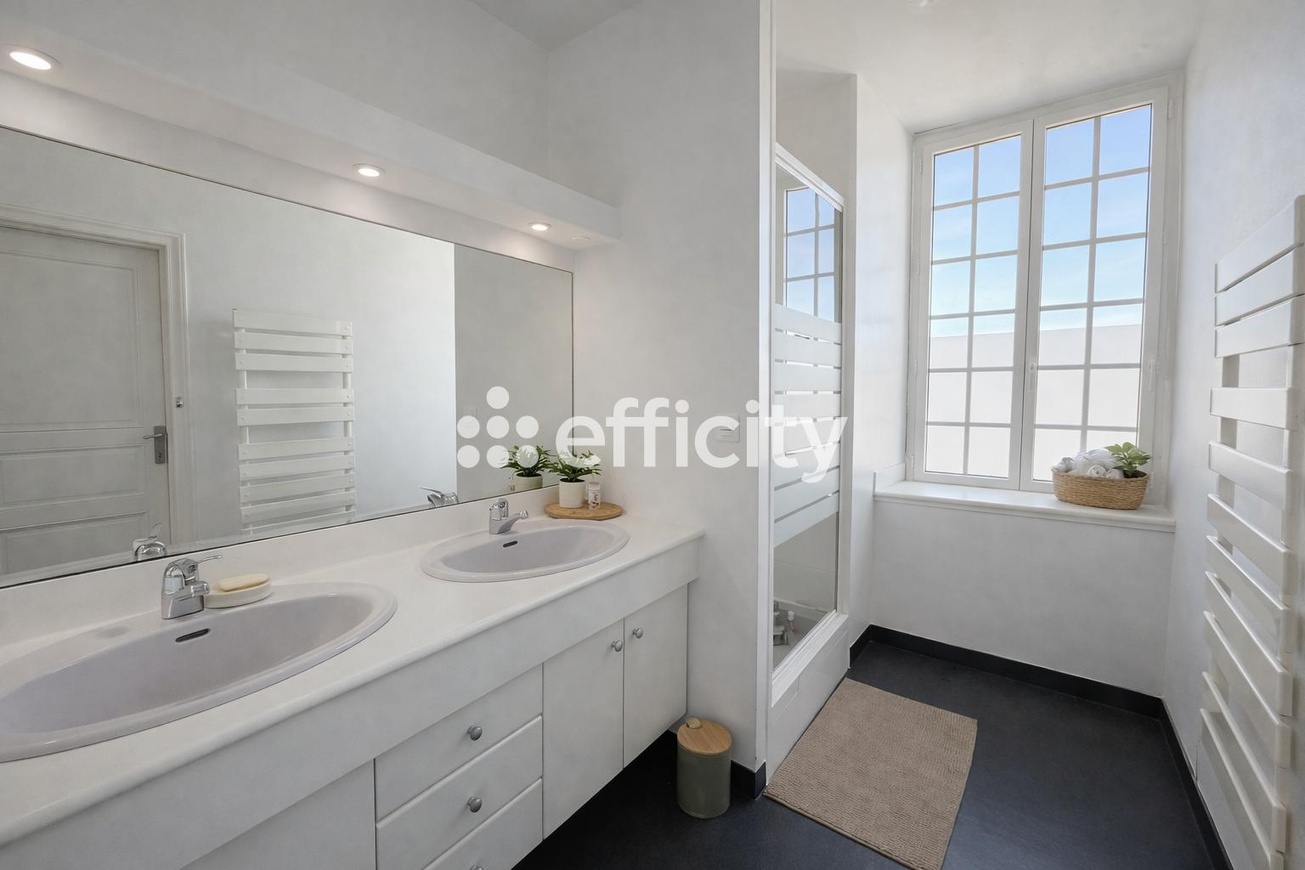 Achat immobilier Maison 7 pièces  220m2 à Louvigné-de-Bais (35680) - Photo n°9