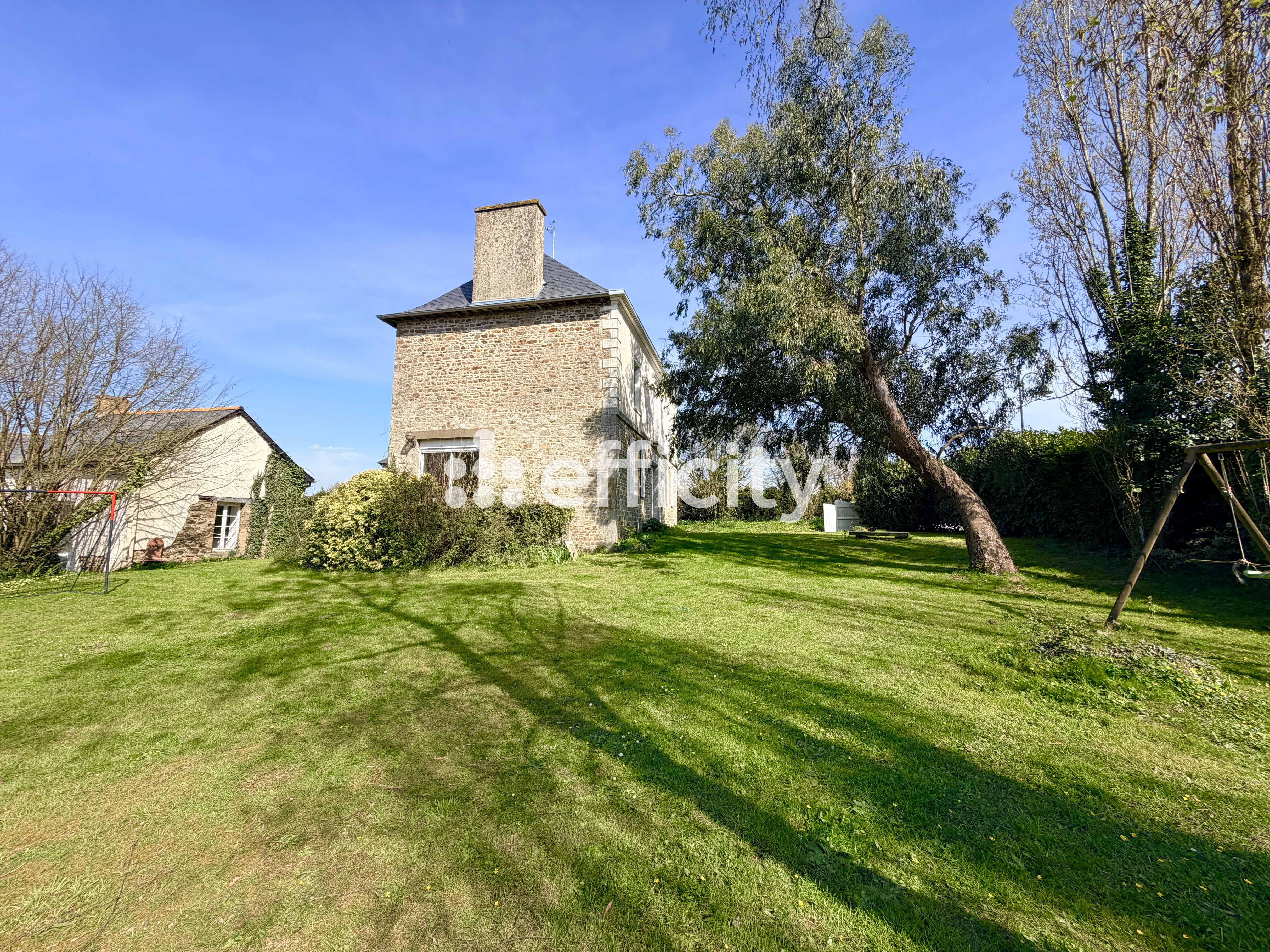 Achat immobilier Maison 7 pièces  220m2 à Louvigné-de-Bais (35680) - Photo n°14