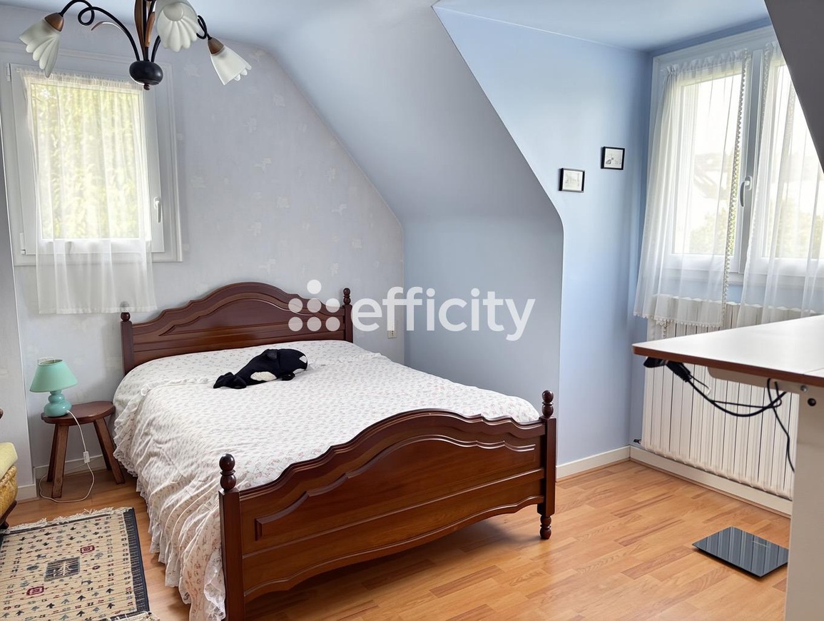 Achat immobilier Maison 6 pièces  183m2 à Rostrenen (22110) - Photo n°11