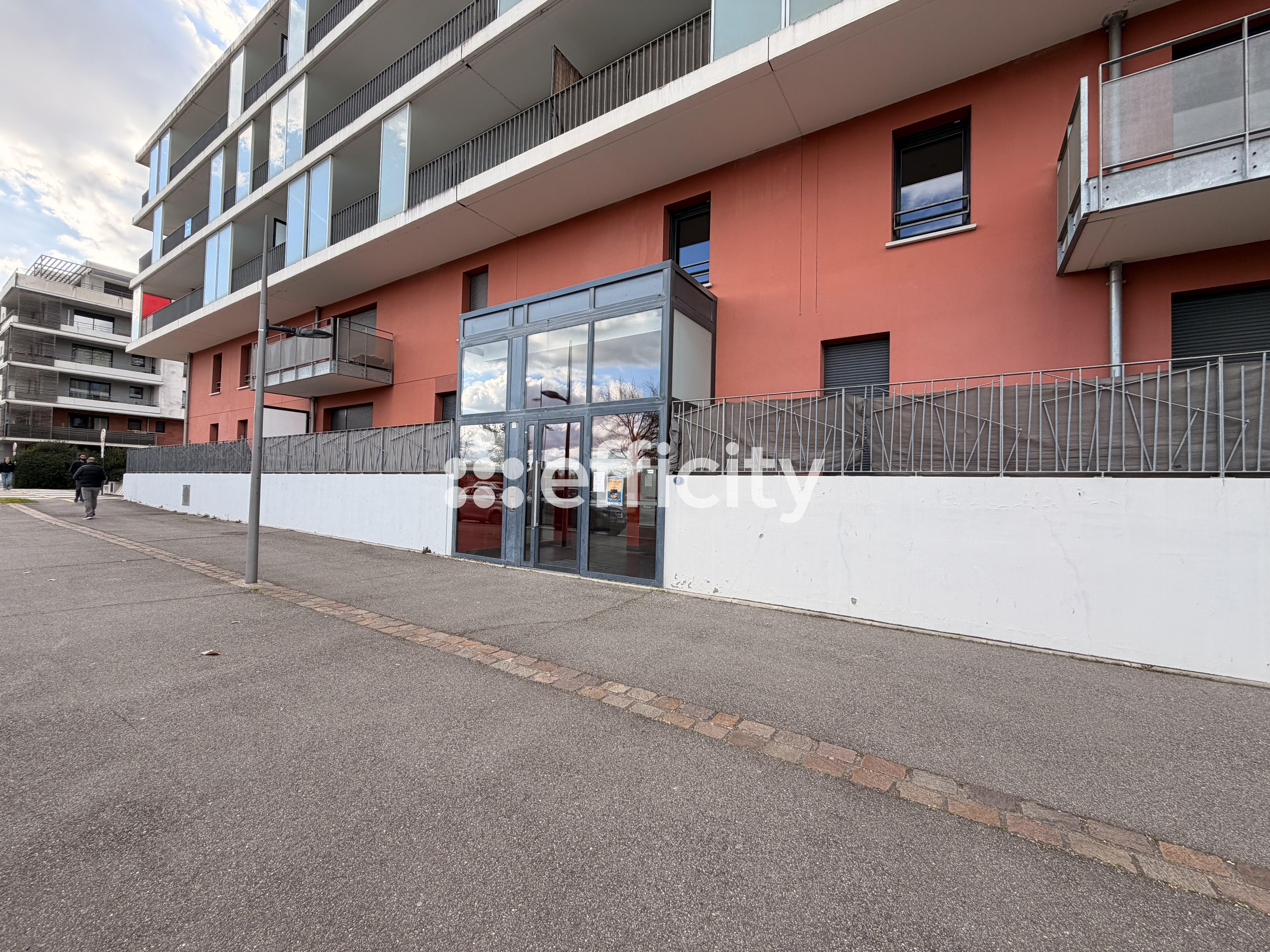 Achat immobilier Appartement 2 pièces  46m2 à Toulouse (31400) - Photo n°1