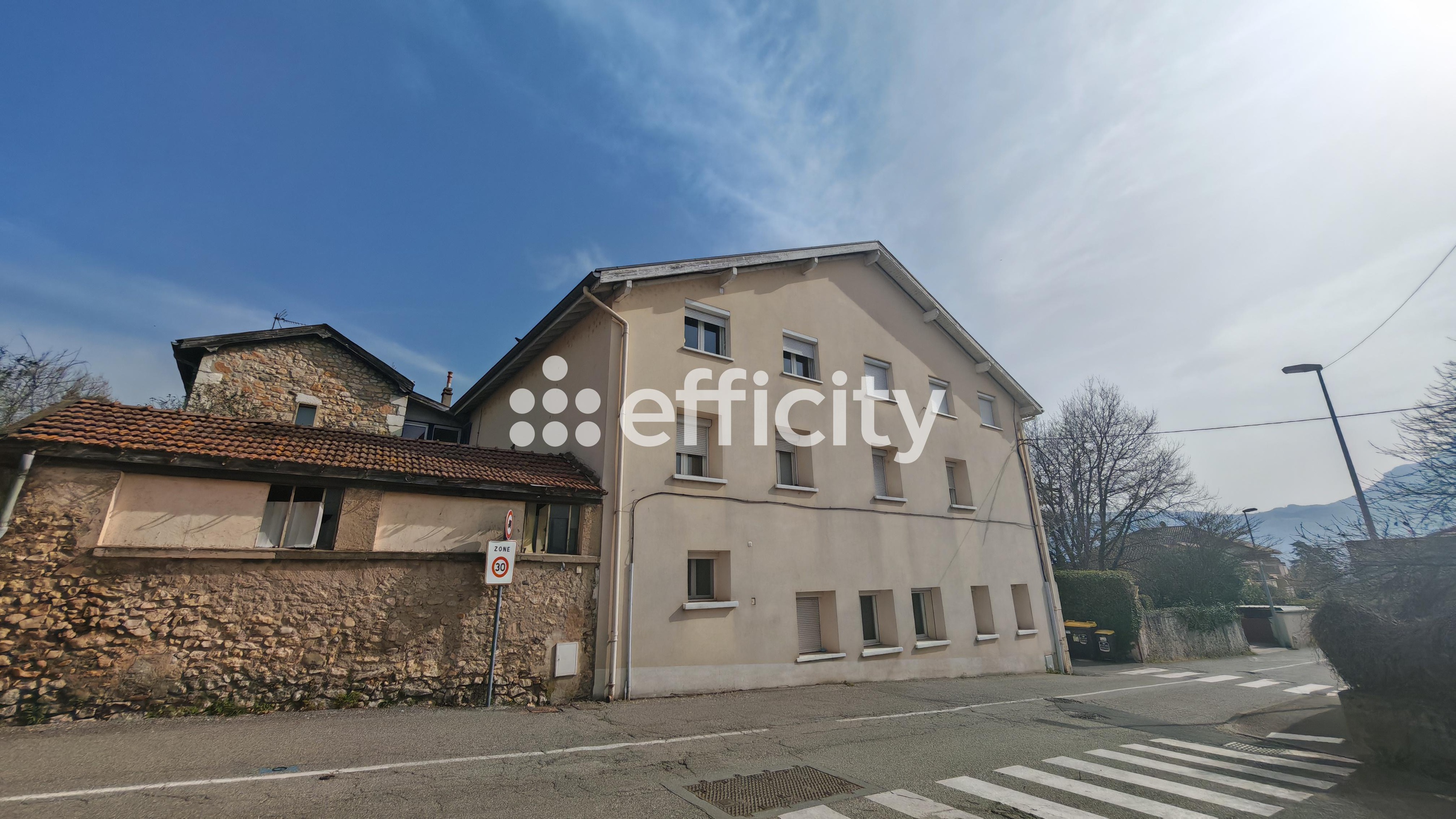Achat immobilier Appartement 3 pièces  76m2 à Tullins (38210) - Photo n°8
