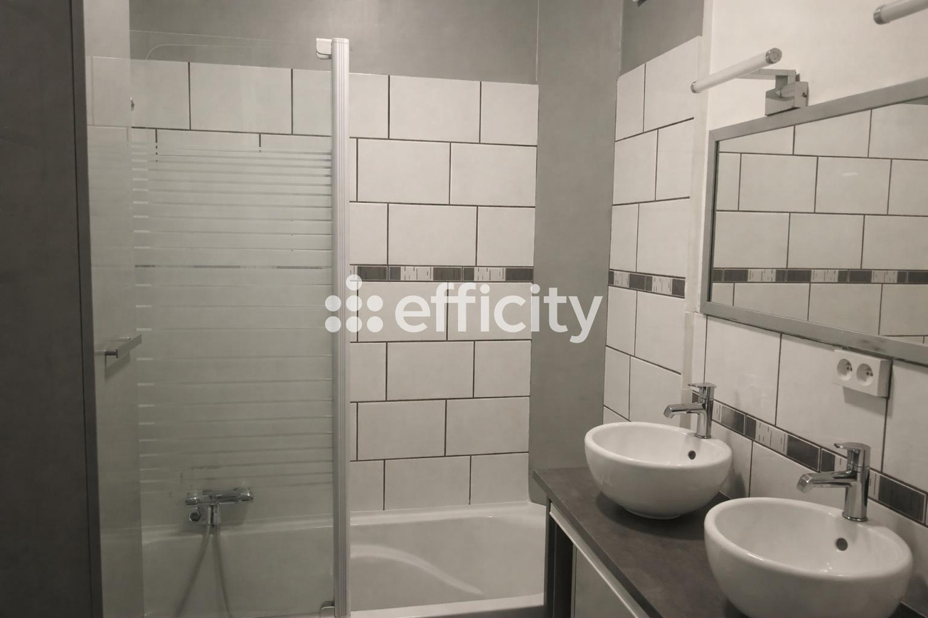 Achat immobilier Appartement 3 pièces  63m2 à Sury-le-Comtal (42450) - Photo n°7
