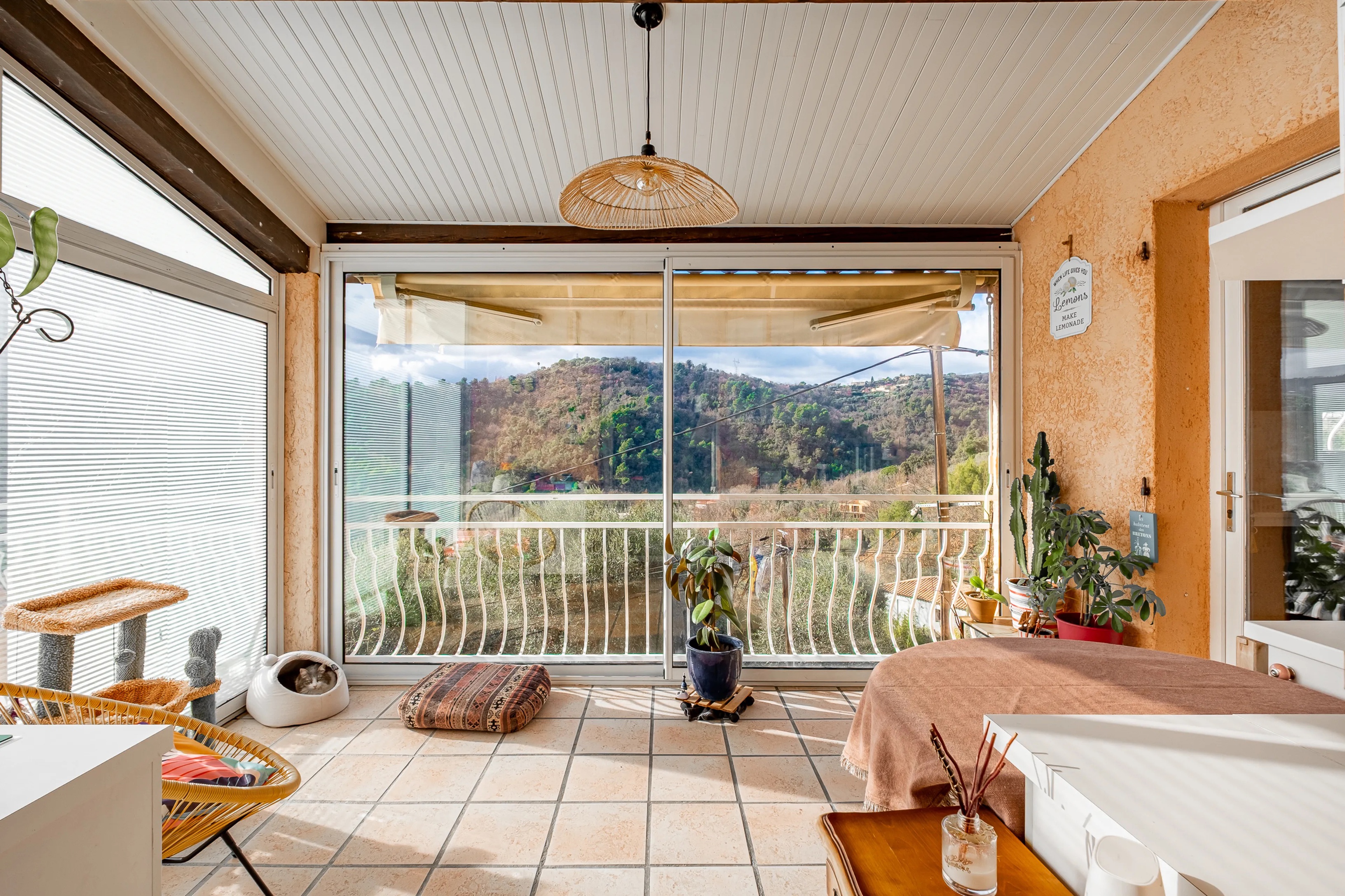 Achat immobilier Maison 6 pièces  160m2 à Contes (06390) - Photo n°8