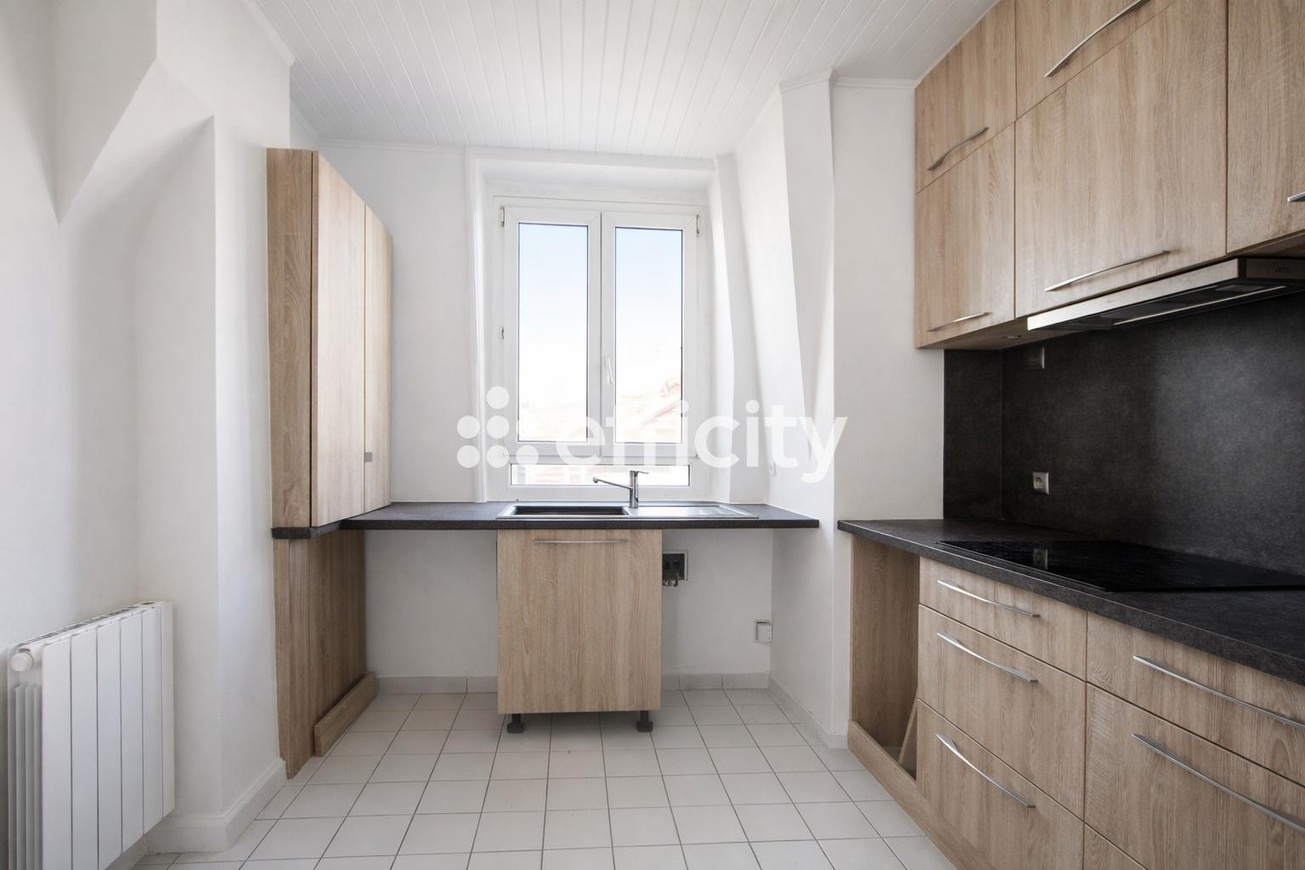 Achat immobilier Appartement 5 pièces  92m2 à Reims (51100) - Photo n°10