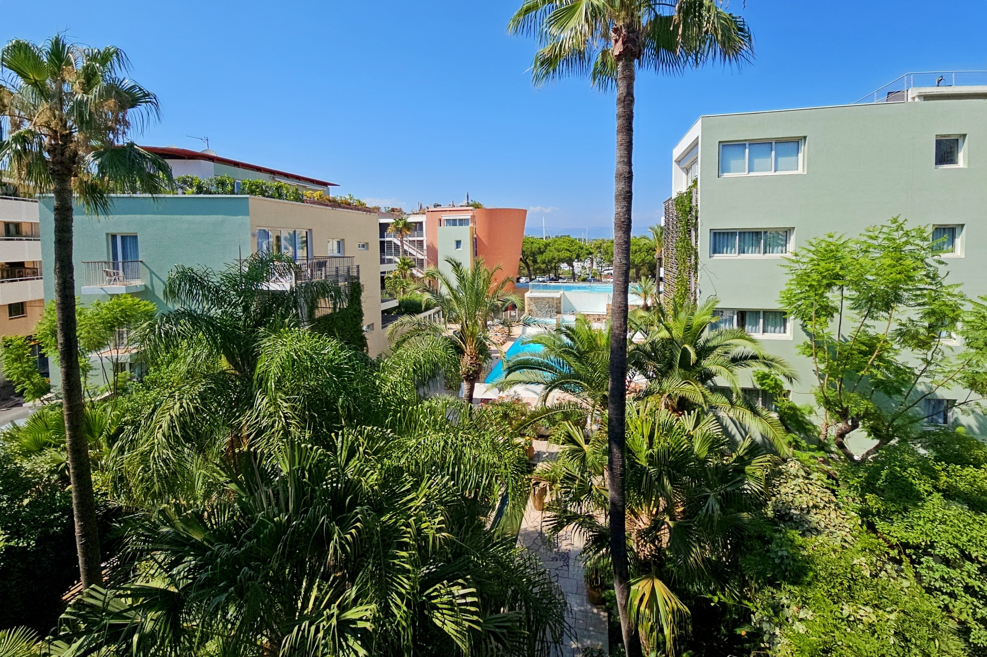 Achat immobilier Appartement 2 pièces  32m2 à Antibes (06600) - Photo n°8