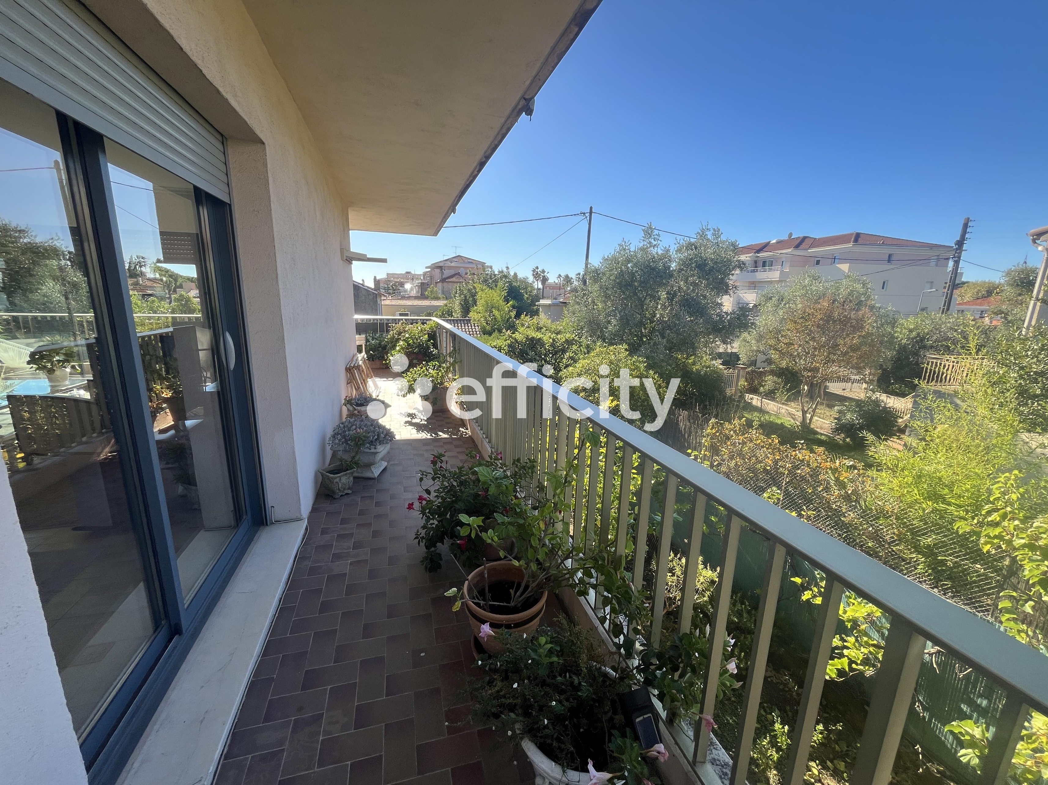 Achat immobilier Appartement 5 pièces  126m2 à Vallauris (06220) - Photo n°6