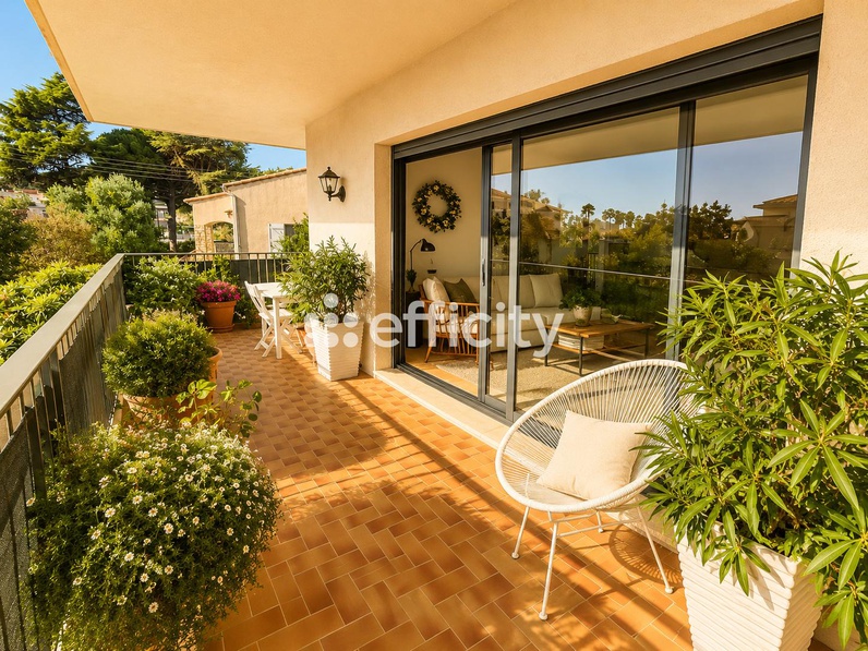 appartement 5 pièces - 126m2 à Vallauris (06220)
