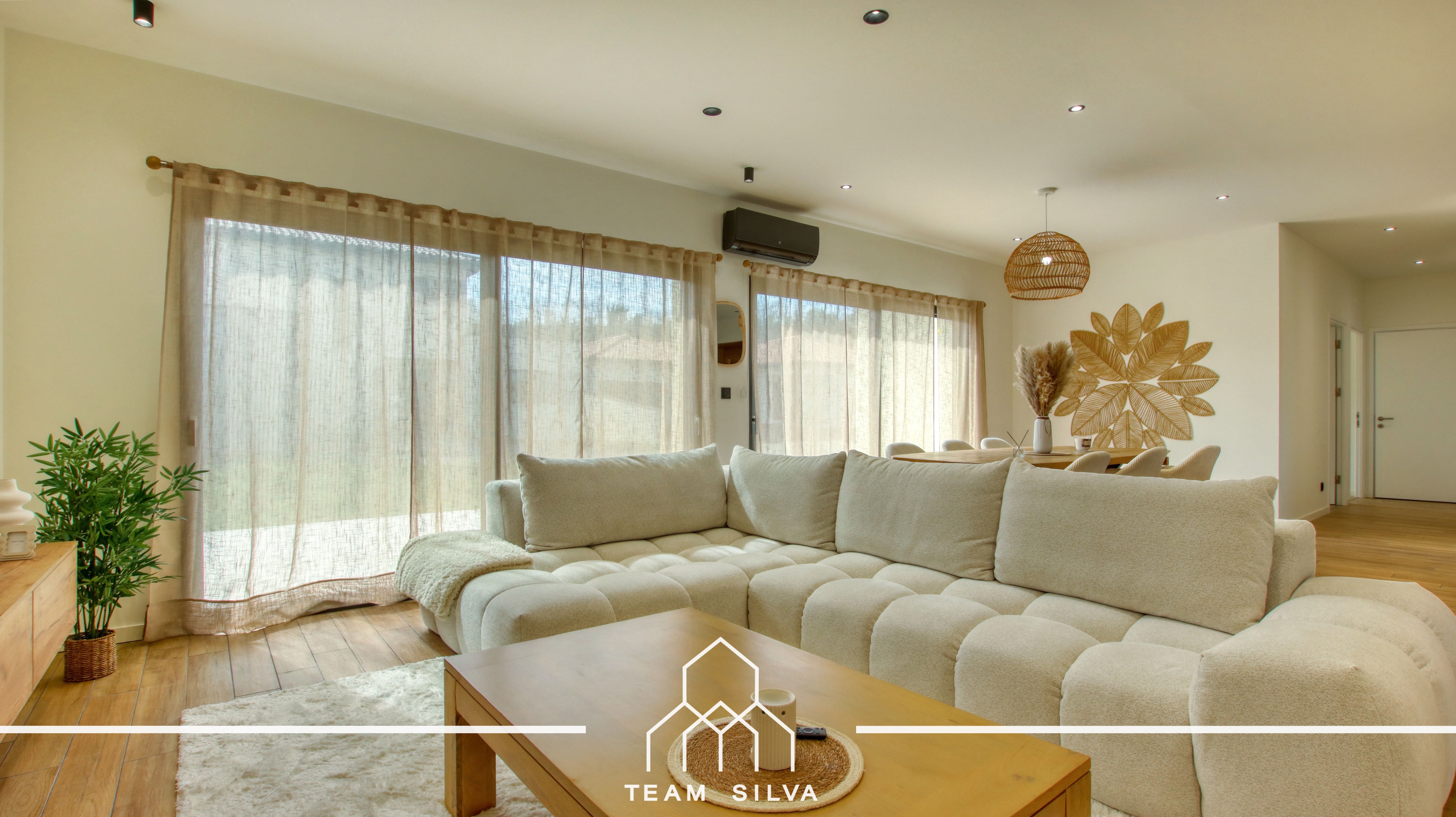Achat immobilier Maison 5 pièces  140m2 à Saint-Sorlin-en-Valloire (26210) - Photo n°5