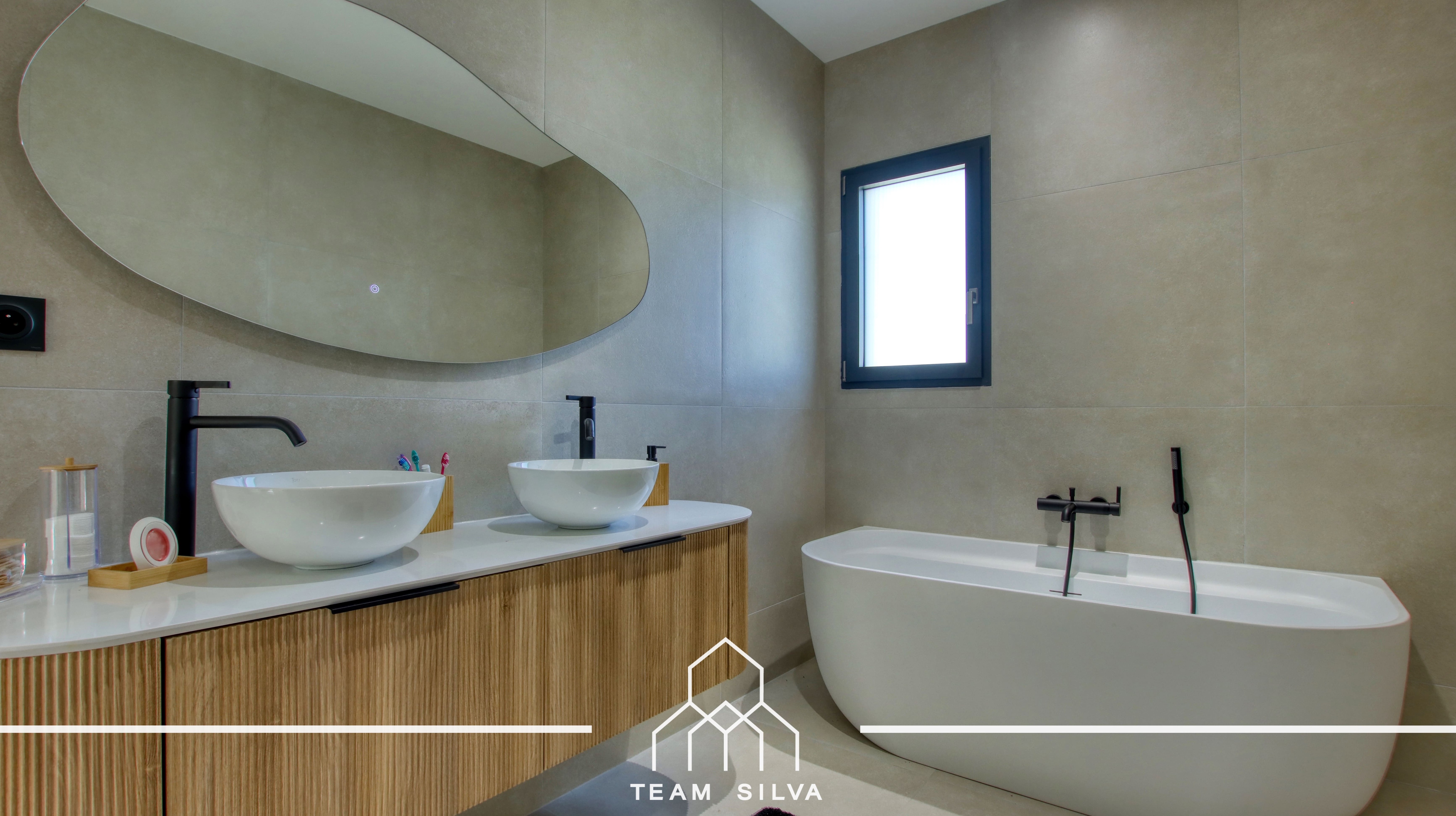 Achat immobilier Maison 5 pièces  140m2 à Saint-Sorlin-en-Valloire (26210) - Photo n°13