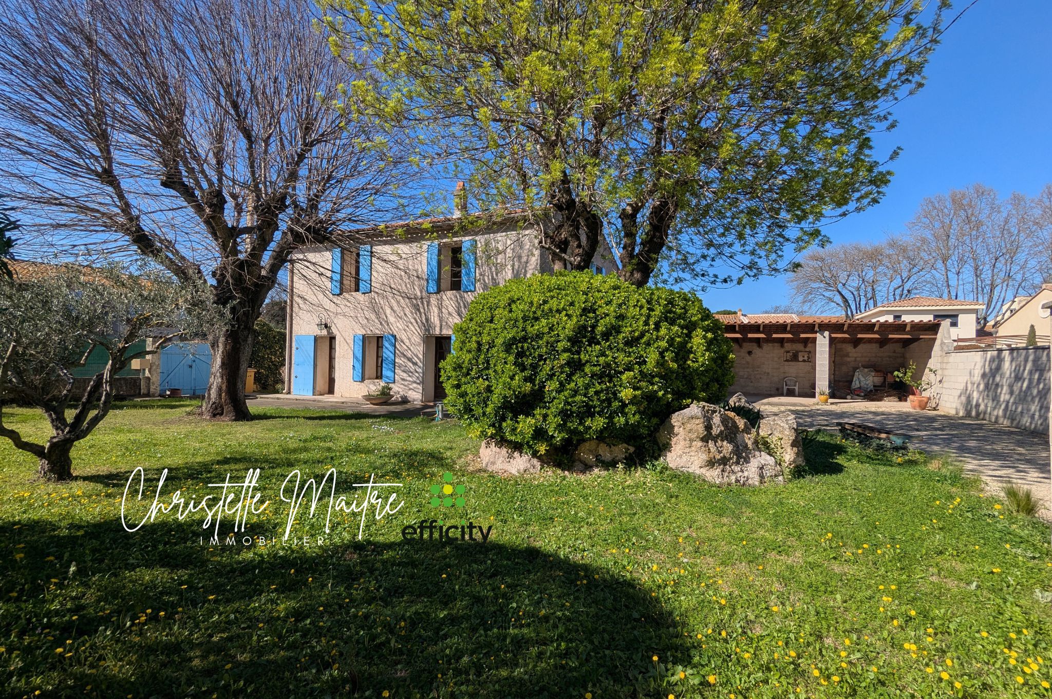 Maison 7 pièces 161 m² · à Saint-Martin-de-Crau · 161 m² · 349 000 €