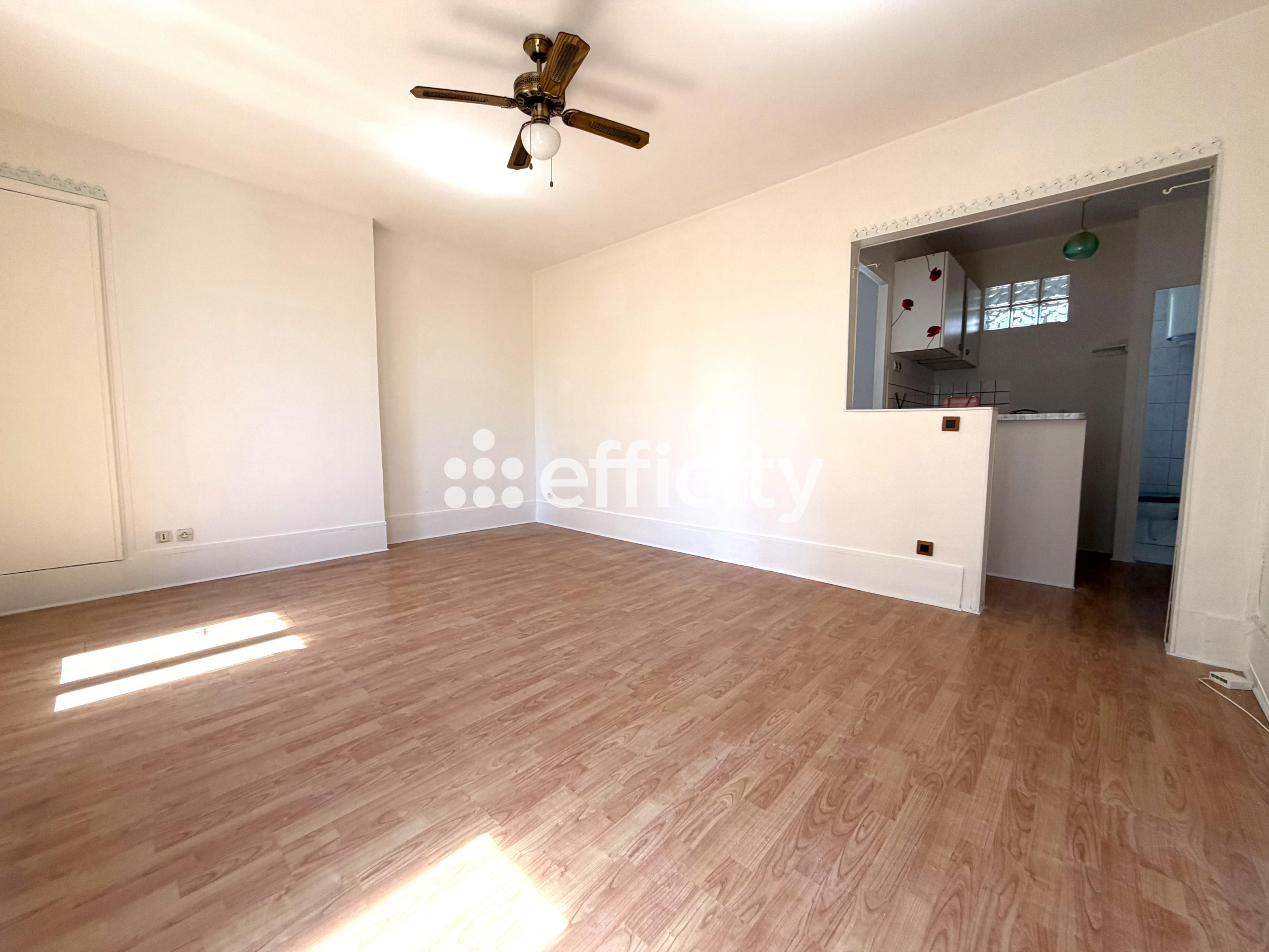 appartement 2 pièces - 36m2 à Les Lilas (93260)