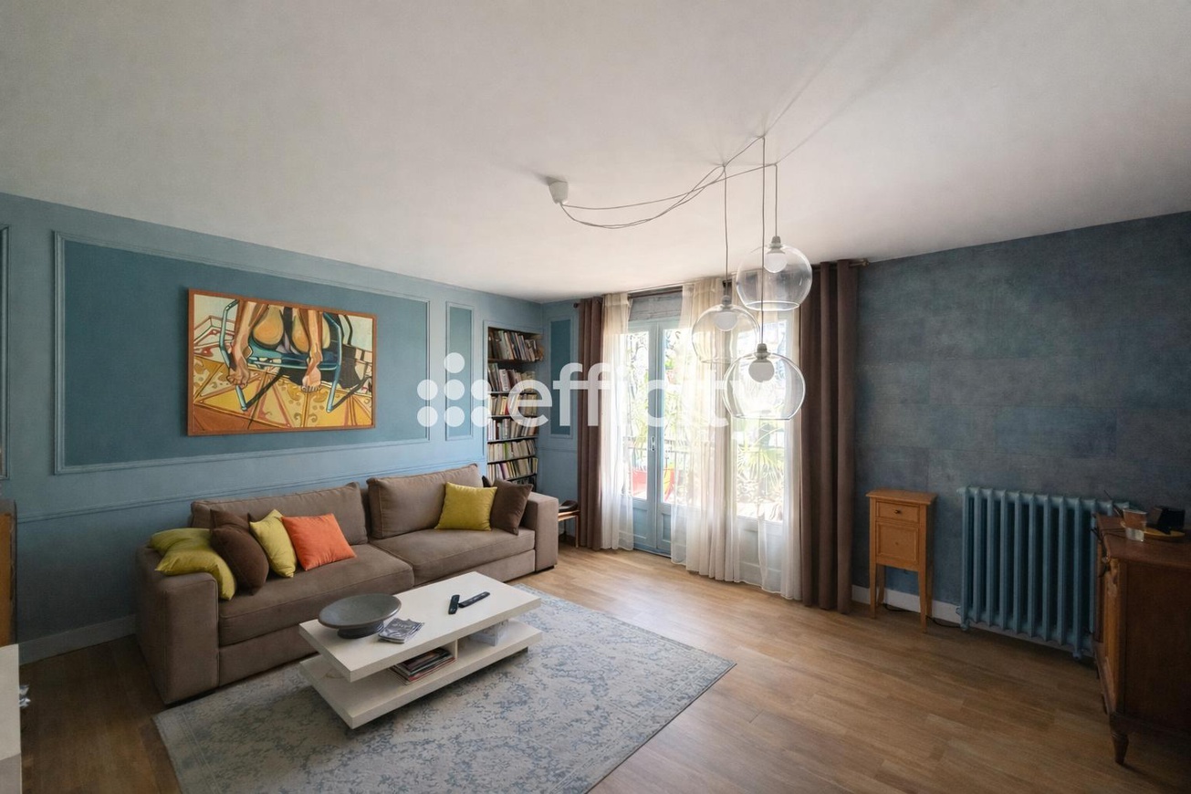 Photo illustration