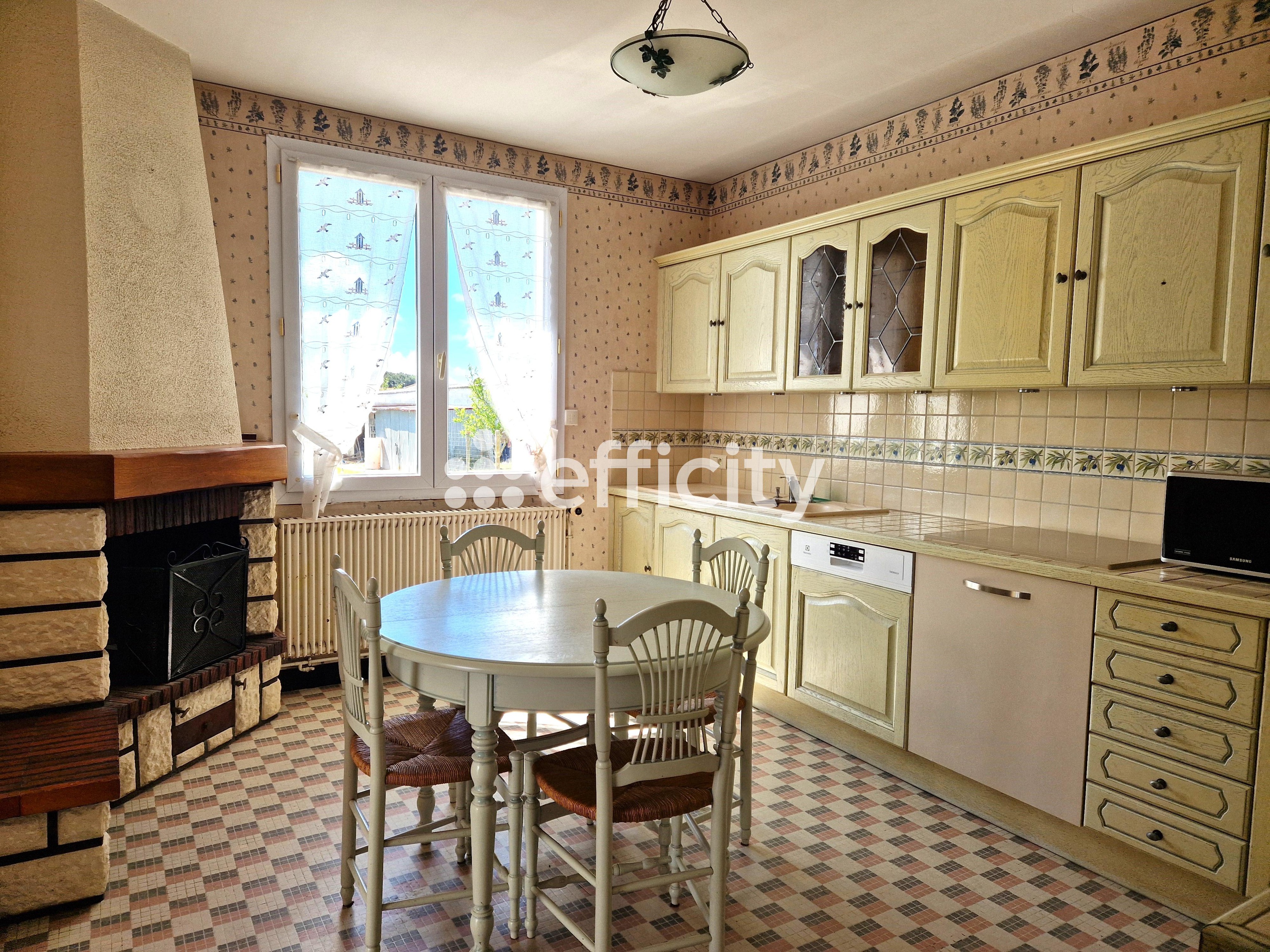 Achat immobilier Maison 5 pièces  113m2 à Saint-Just-Luzac (17320) - Photo n°7