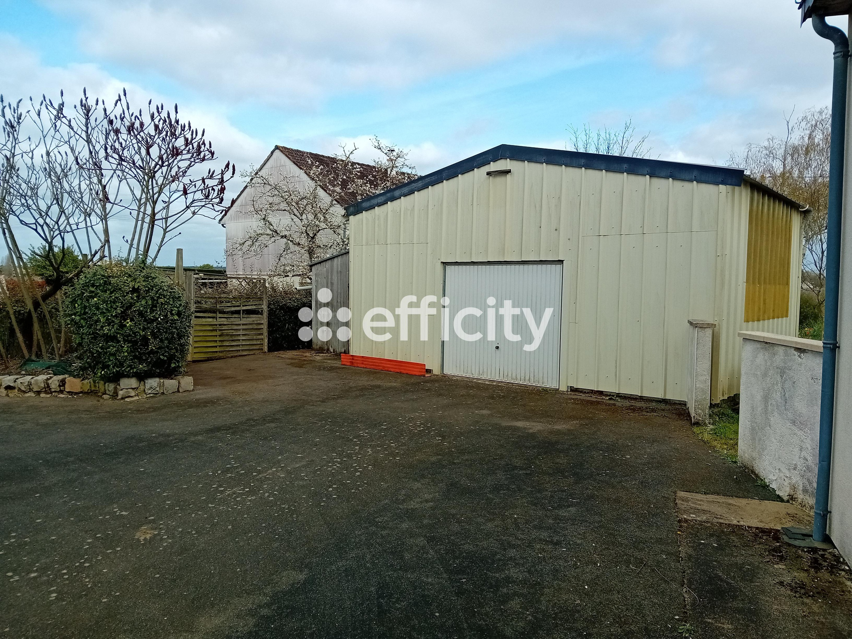 Achat immobilier Maison 7 pièces  186m2 à Bourgueil (37140) - Photo n°8