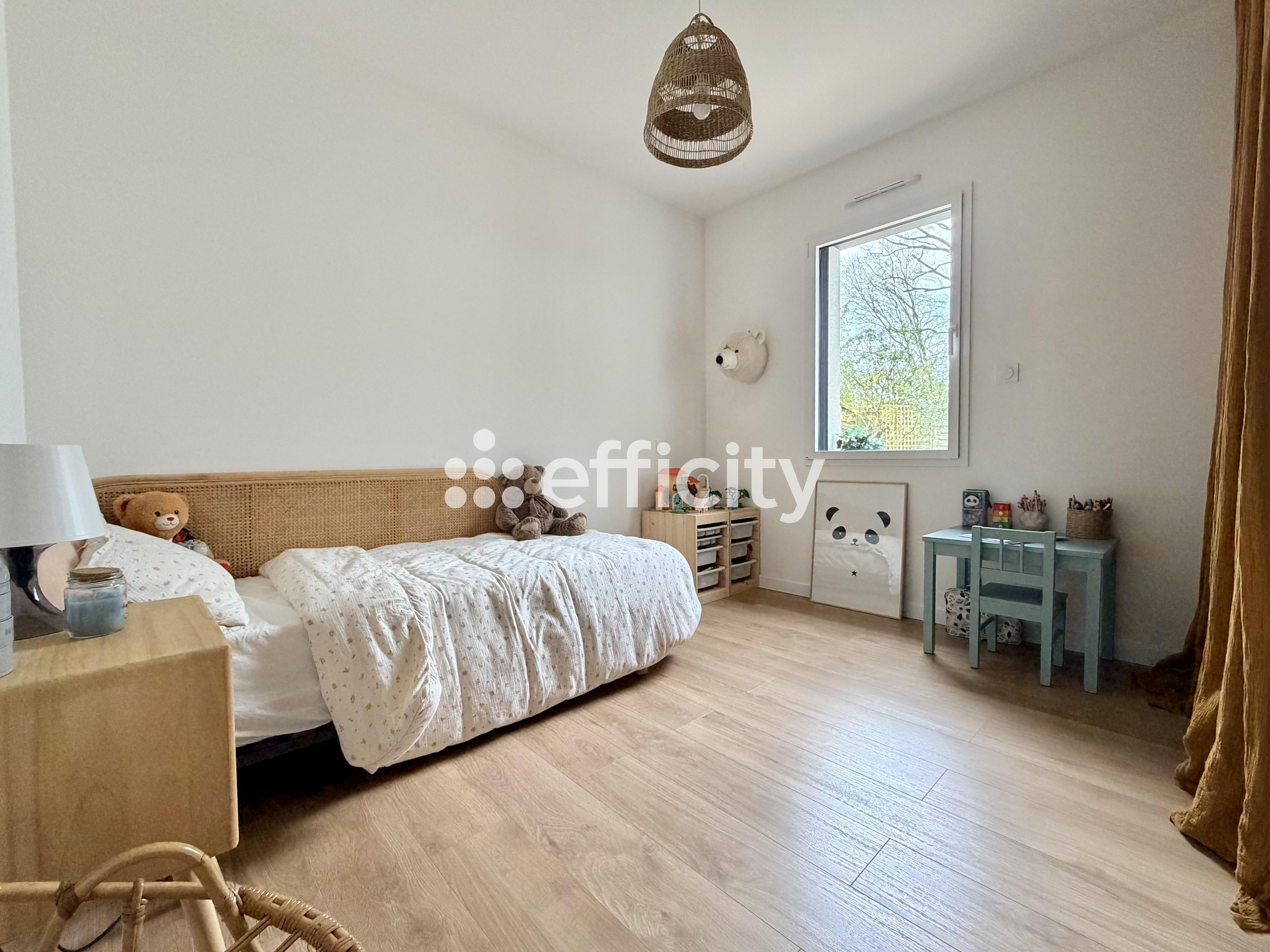 Achat immobilier Maison 6 pièces  145m2 à Châteaugiron (35410) - Photo n°6