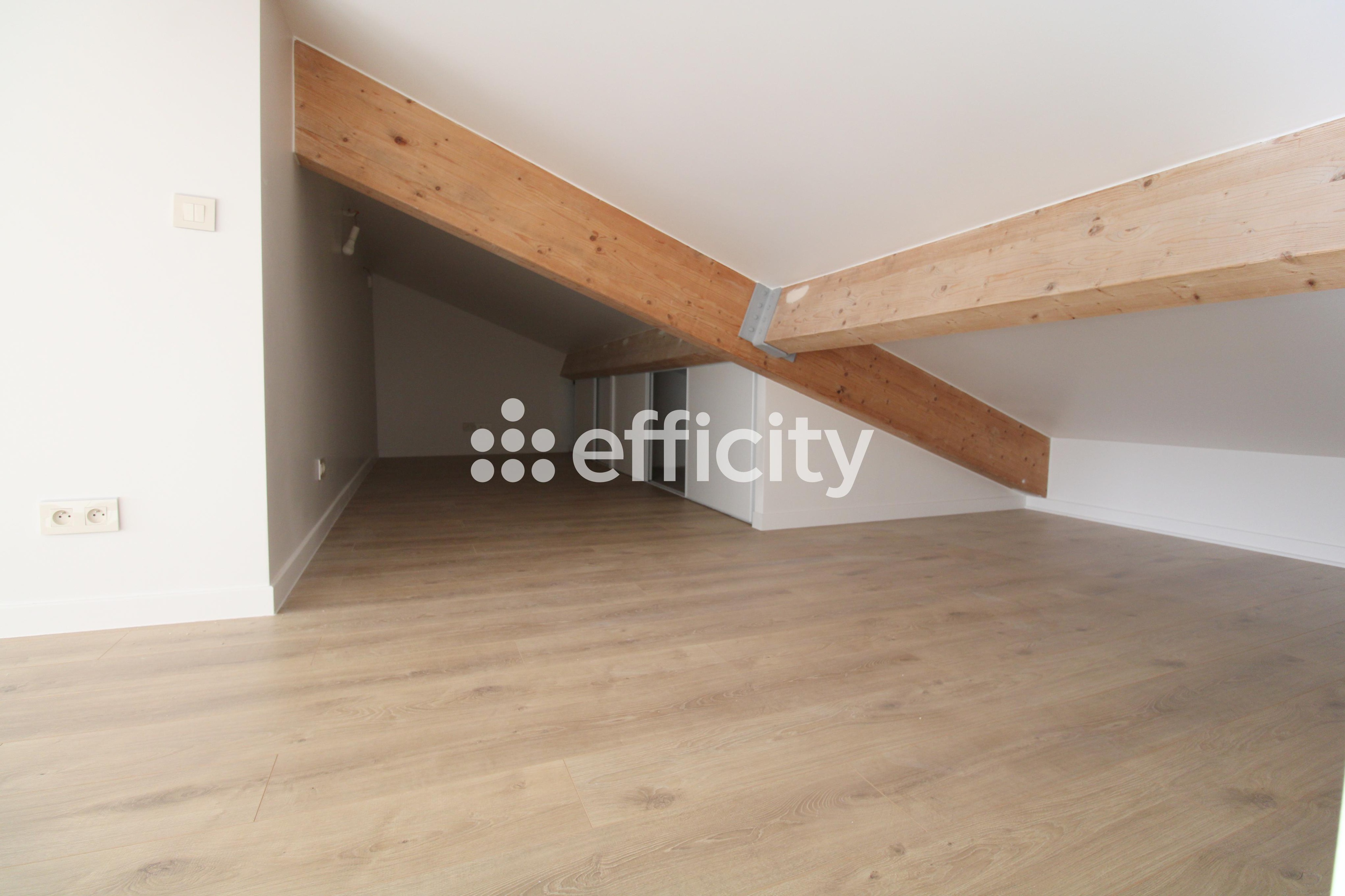 Achat immobilier Appartement 4 pièces  197m2 à Auriol (13390) - Photo n°15