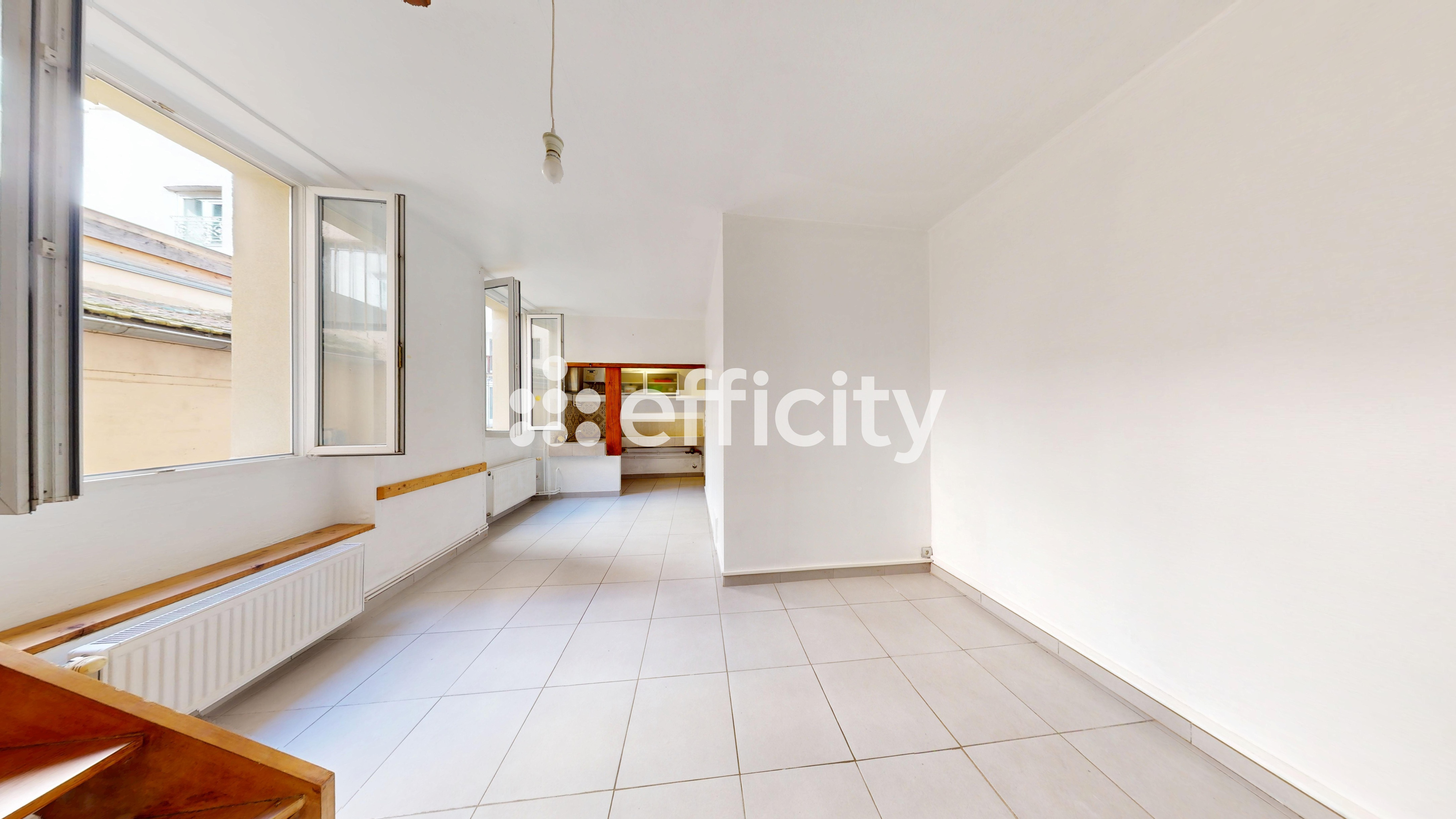 appartement 2 pièces - 47m2 à Lyon (69004)