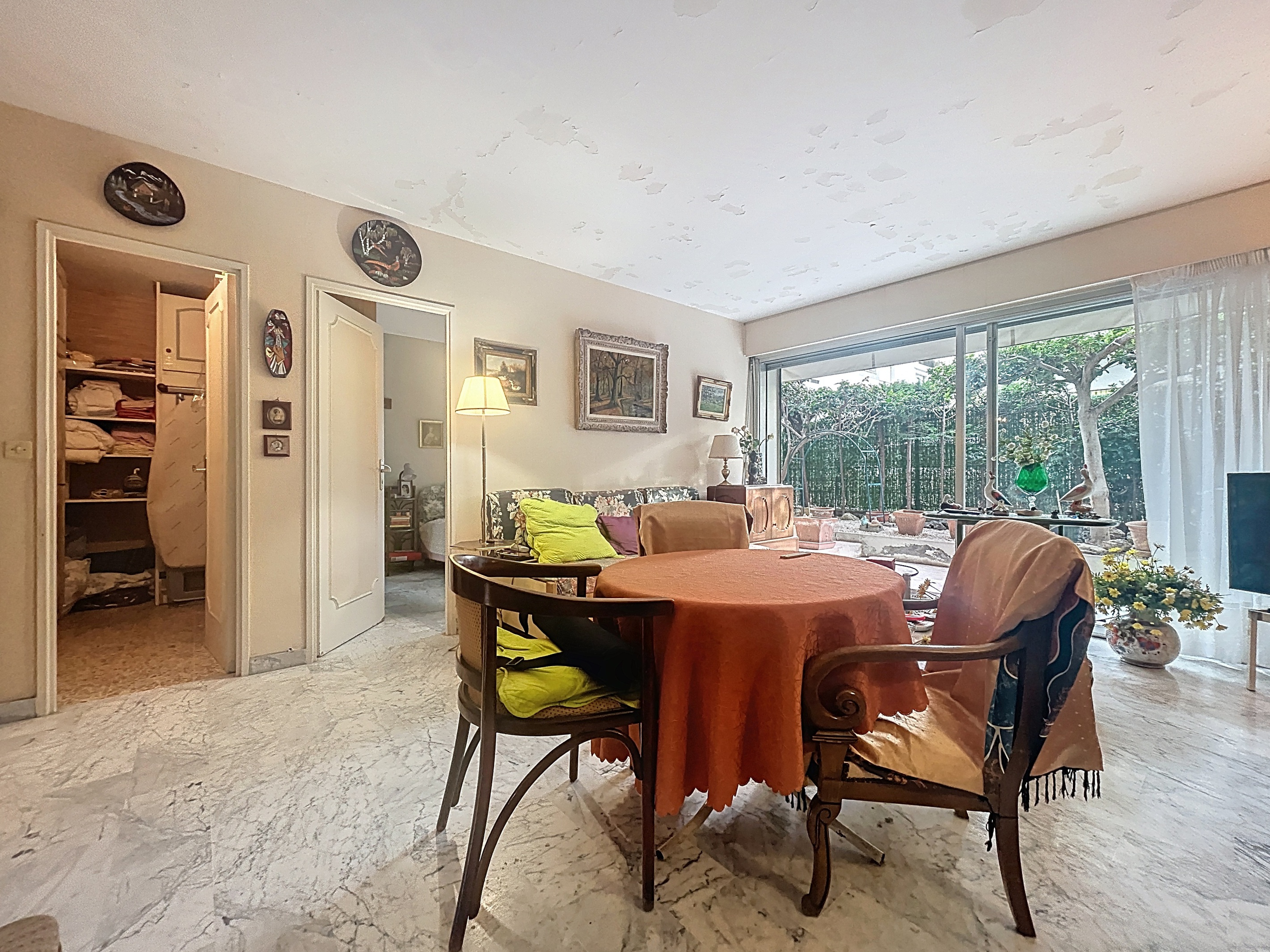 Achat immobilier Appartement 2 pièces  54m2 à Cannes (06400) - Photo n°5