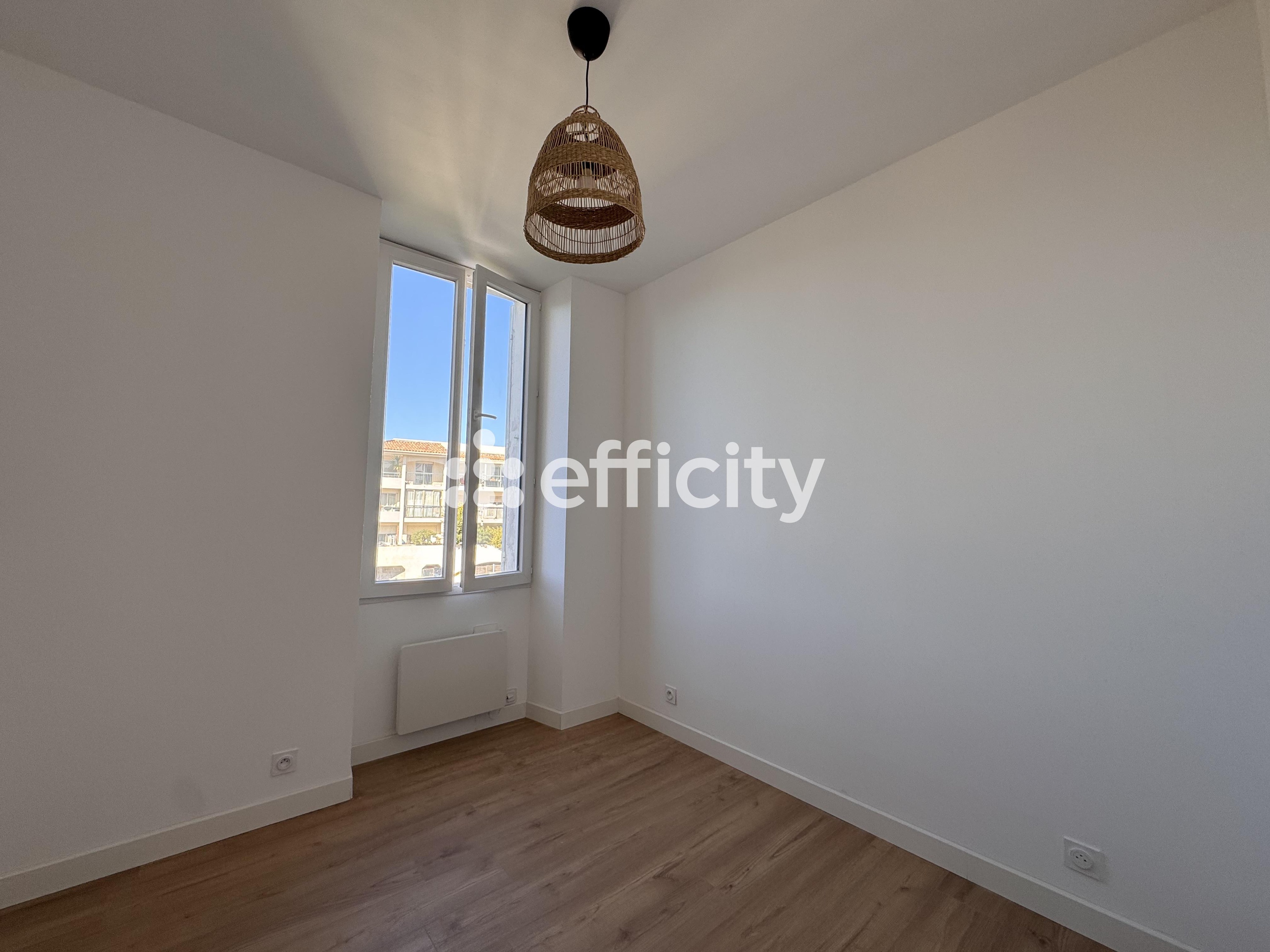 Achat immobilier Appartement 2 pièces  34m2 à Le Cannet (06110) - Photo n°4