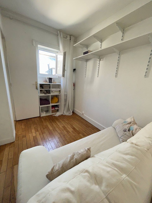 appartement 2 pièces - 34m2 à Paris (75018)