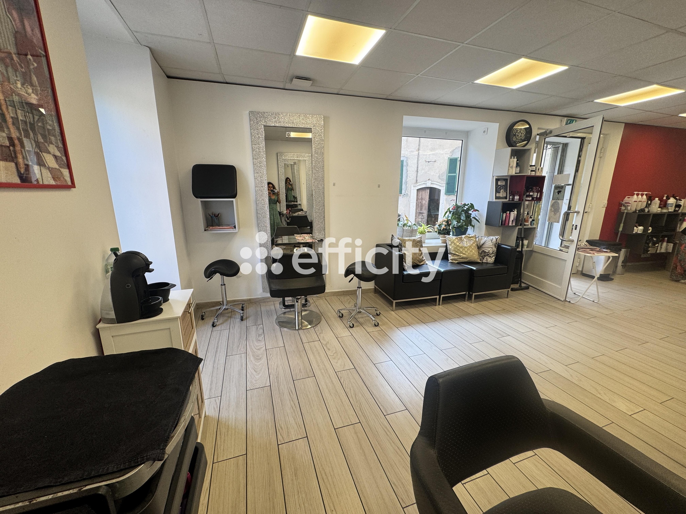 fonds de commerce  - 40m2 à L'Escarène (06440)