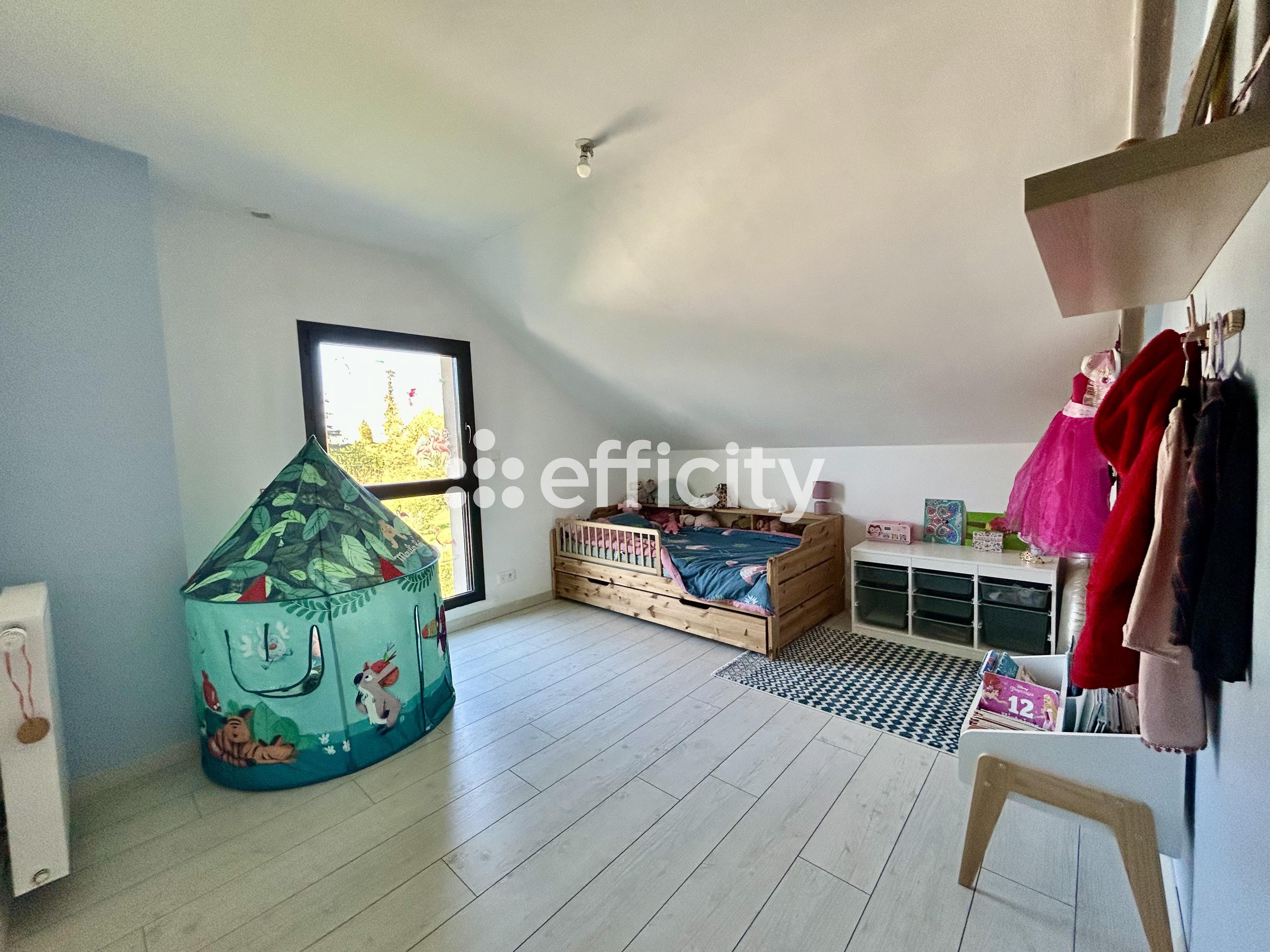 Achat immobilier Maison 7 pièces  206m2 à Vezin-le-Coquet (35132) - Photo n°10