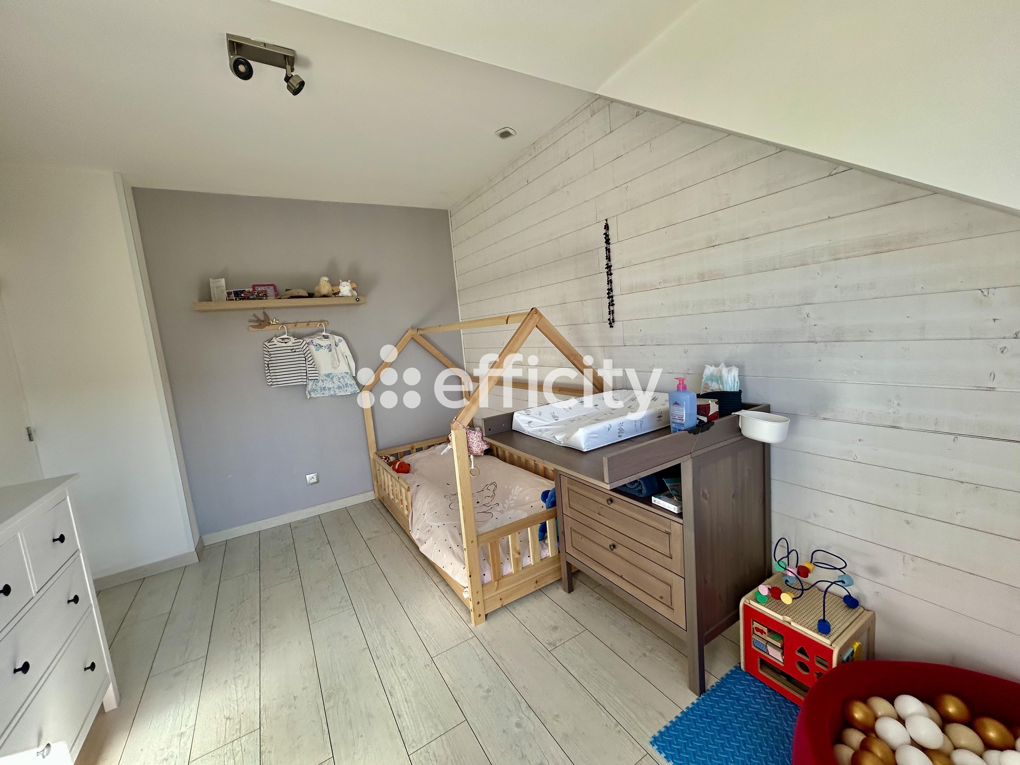 Achat immobilier Maison 7 pièces  206m2 à Vezin-le-Coquet (35132) - Photo n°12