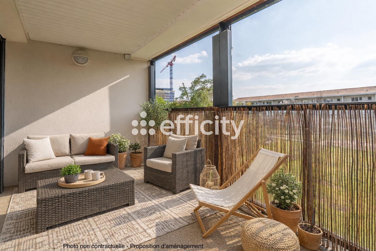 Achat immobilier Appartement 2 pièces  45m2 à Bordeaux (33300) - Photo n°6