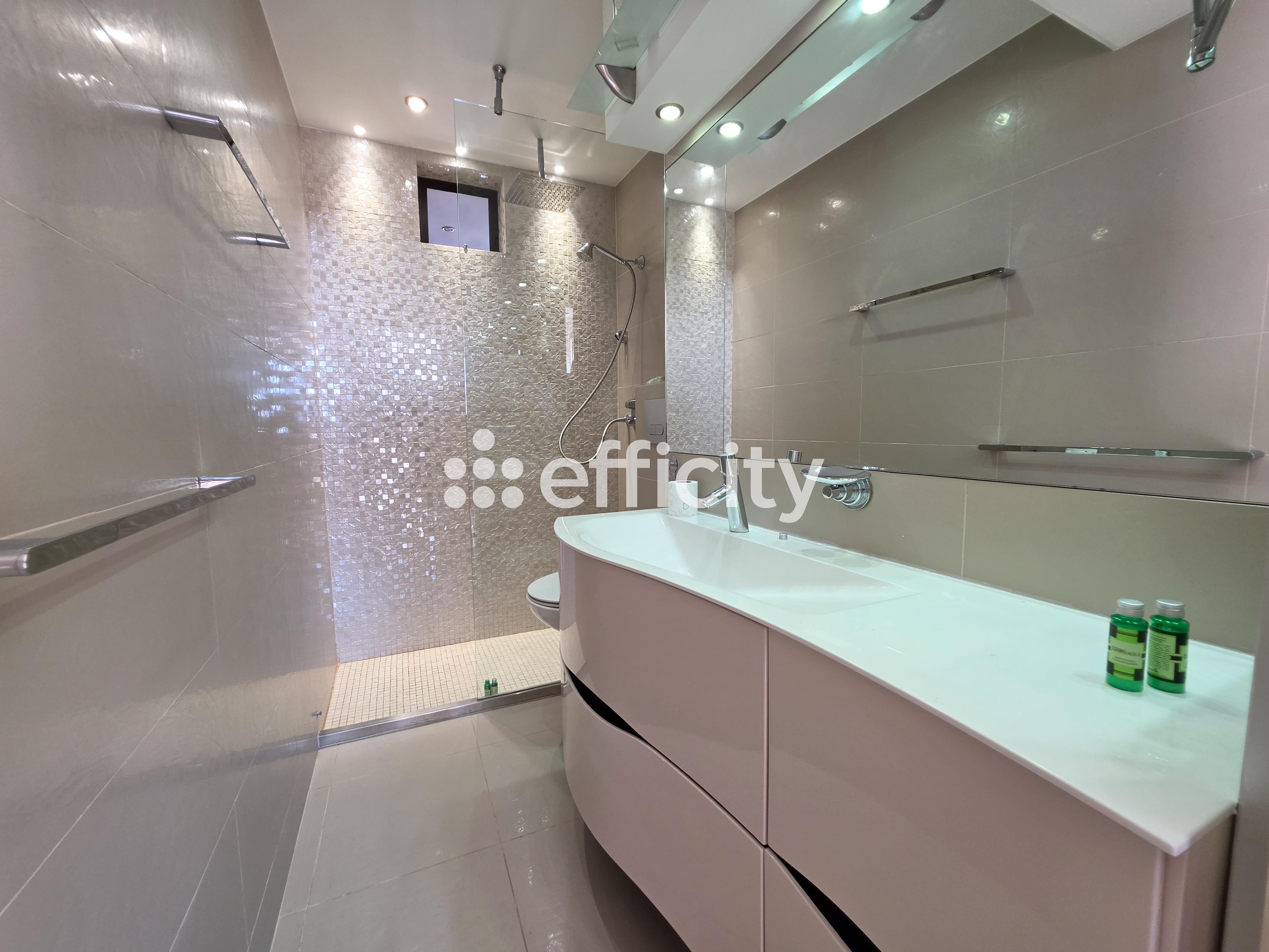 Achat immobilier Appartement 3 pièces  60m2 à Cannes (06400) - Photo n°10