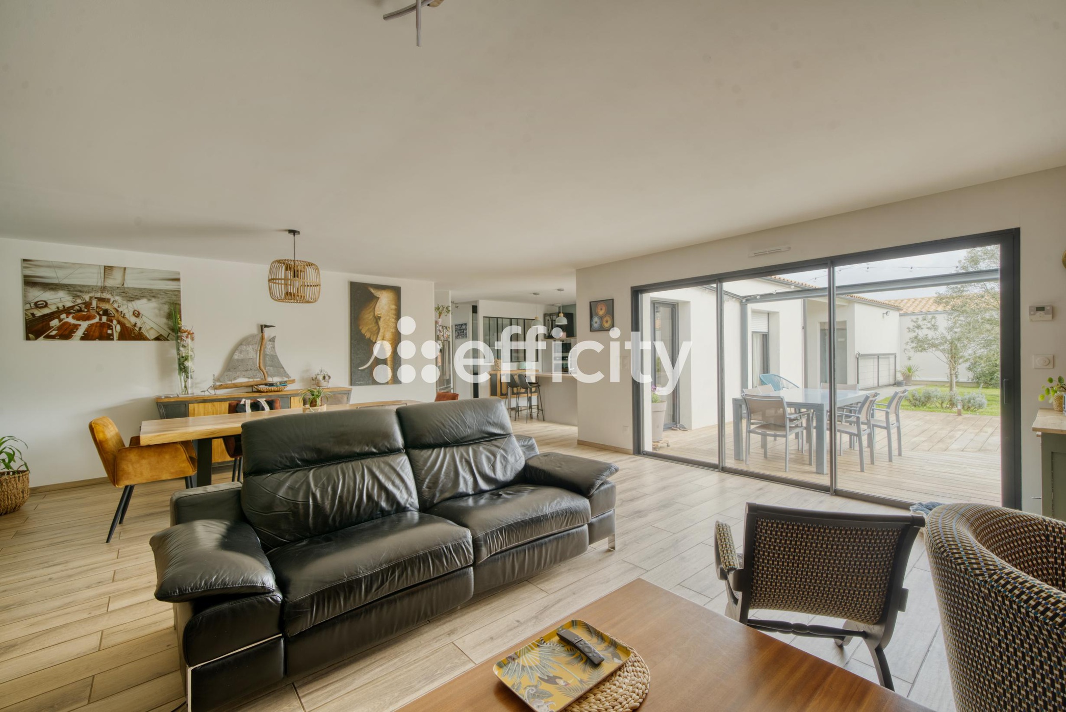 Achat immobilier Maison 5 pièces  128m2 à Saint-Jean-de-Liversay (17170) - Photo n°5