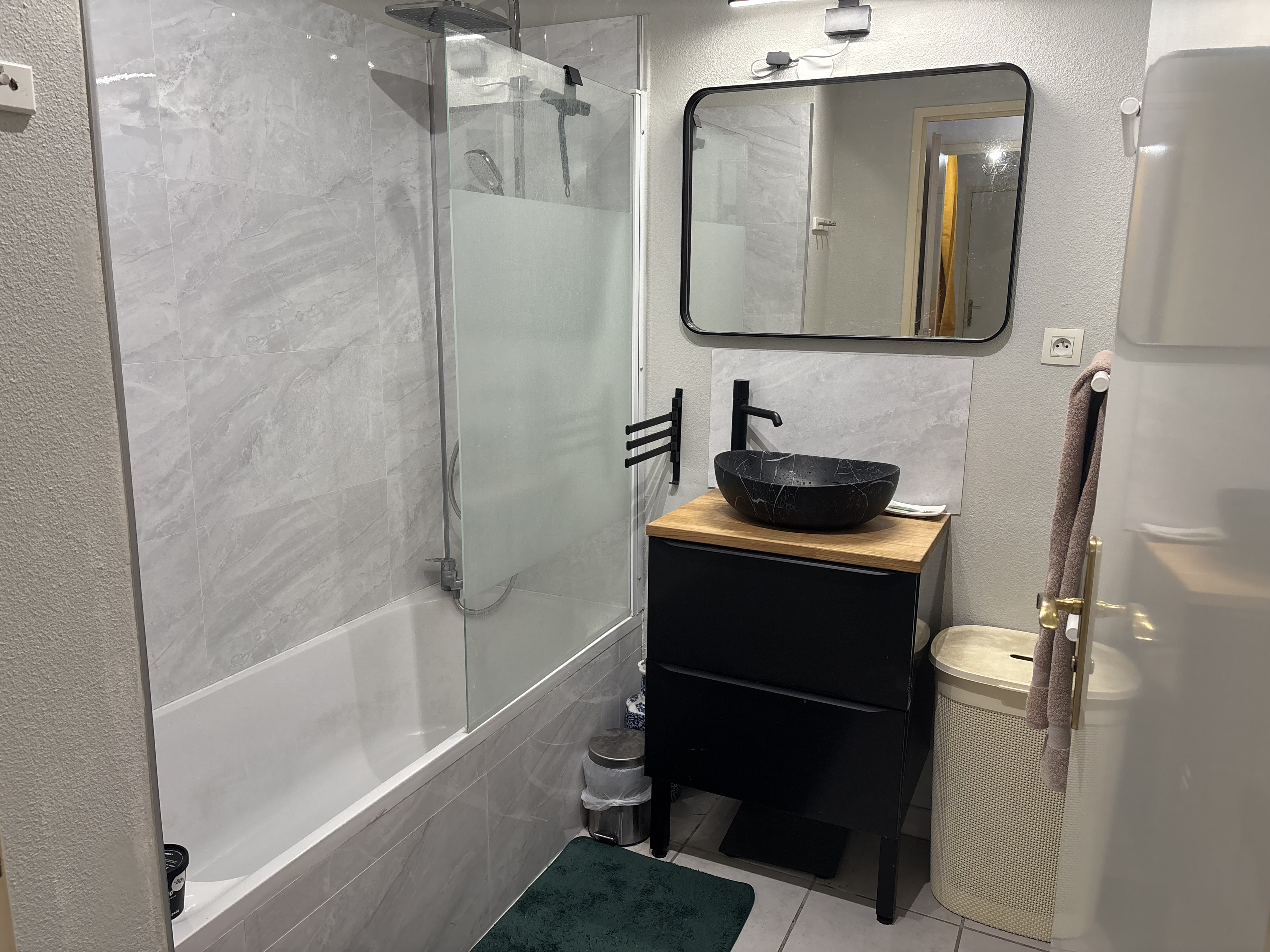 Achat immobilier Appartement 2 pièces  42m2 à Bordeaux (33300) - Photo n°4