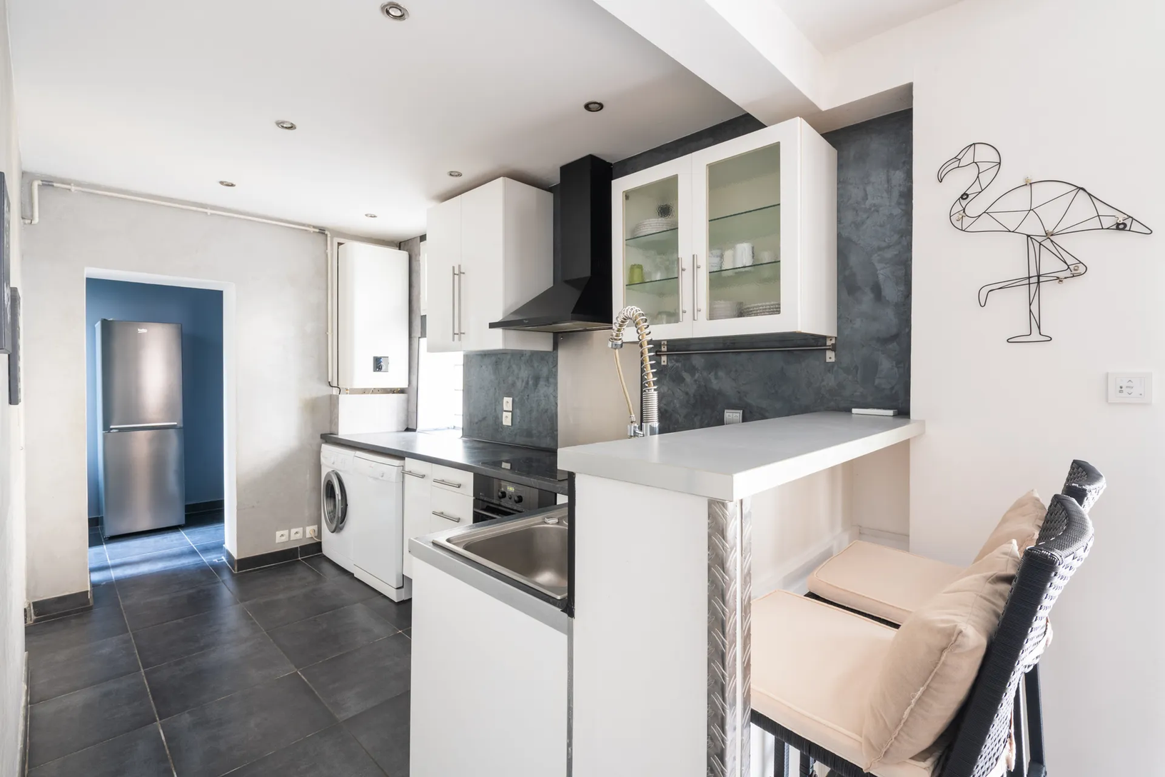 Achat immobilier Appartement 2 pièces  63m2 à Marseille (13008) - Photo n°8