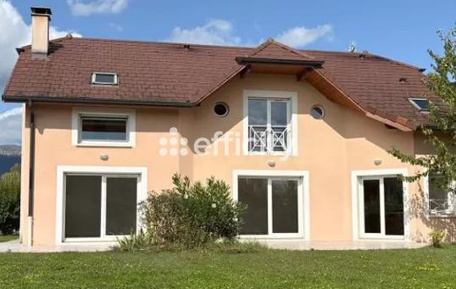 Achat immobilier Maison 7 pièces  220m2 à Prévessin-Moëns (01280) - Photo n°1