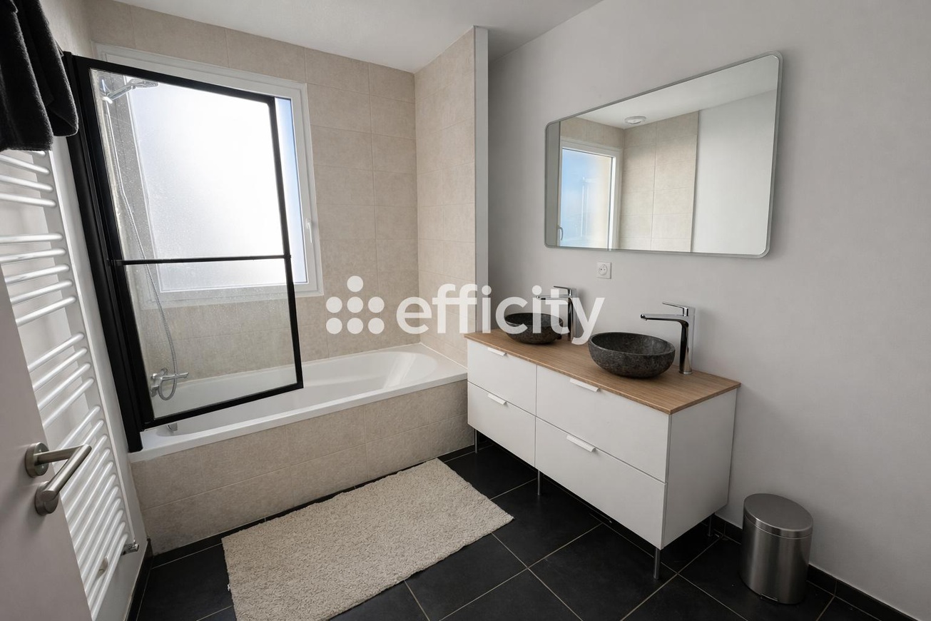 Achat immobilier Maison 6 pièces  120m2 à Louvigné-de-Bais (35680) - Photo n°11