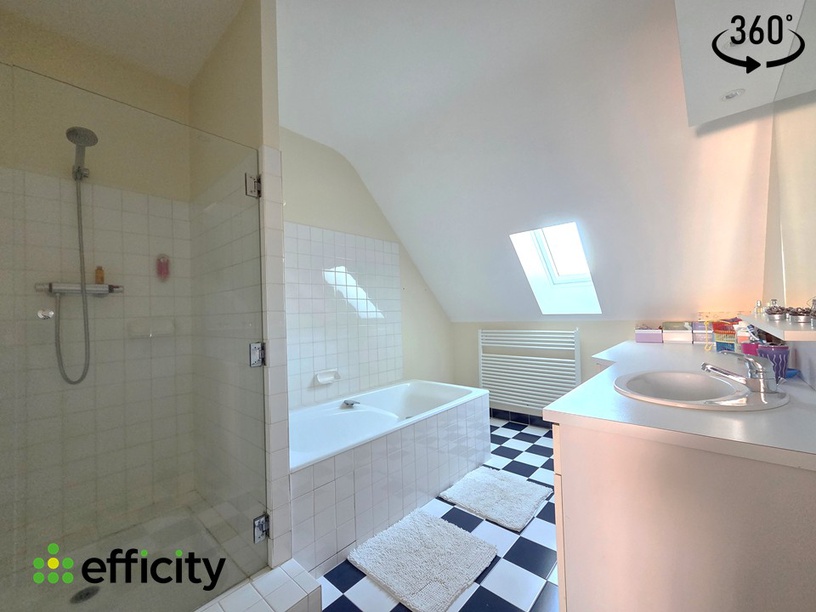 Achat immobilier Maison 10 pièces  260m2 à Fougères (35300) - Photo n°13