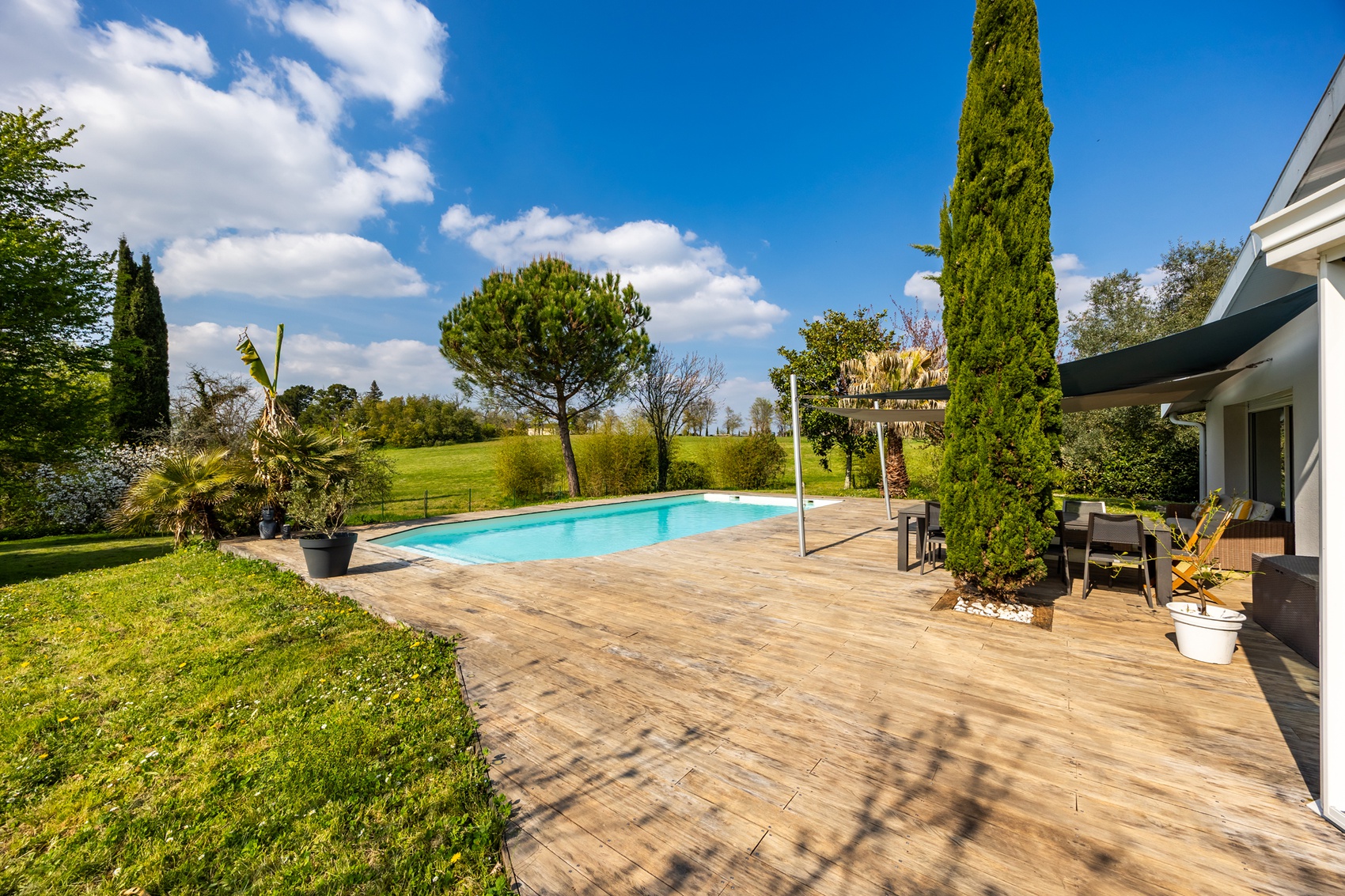 Achat immobilier Maison 8 pièces  230m2 à Latresne (33360) - Photo n°5