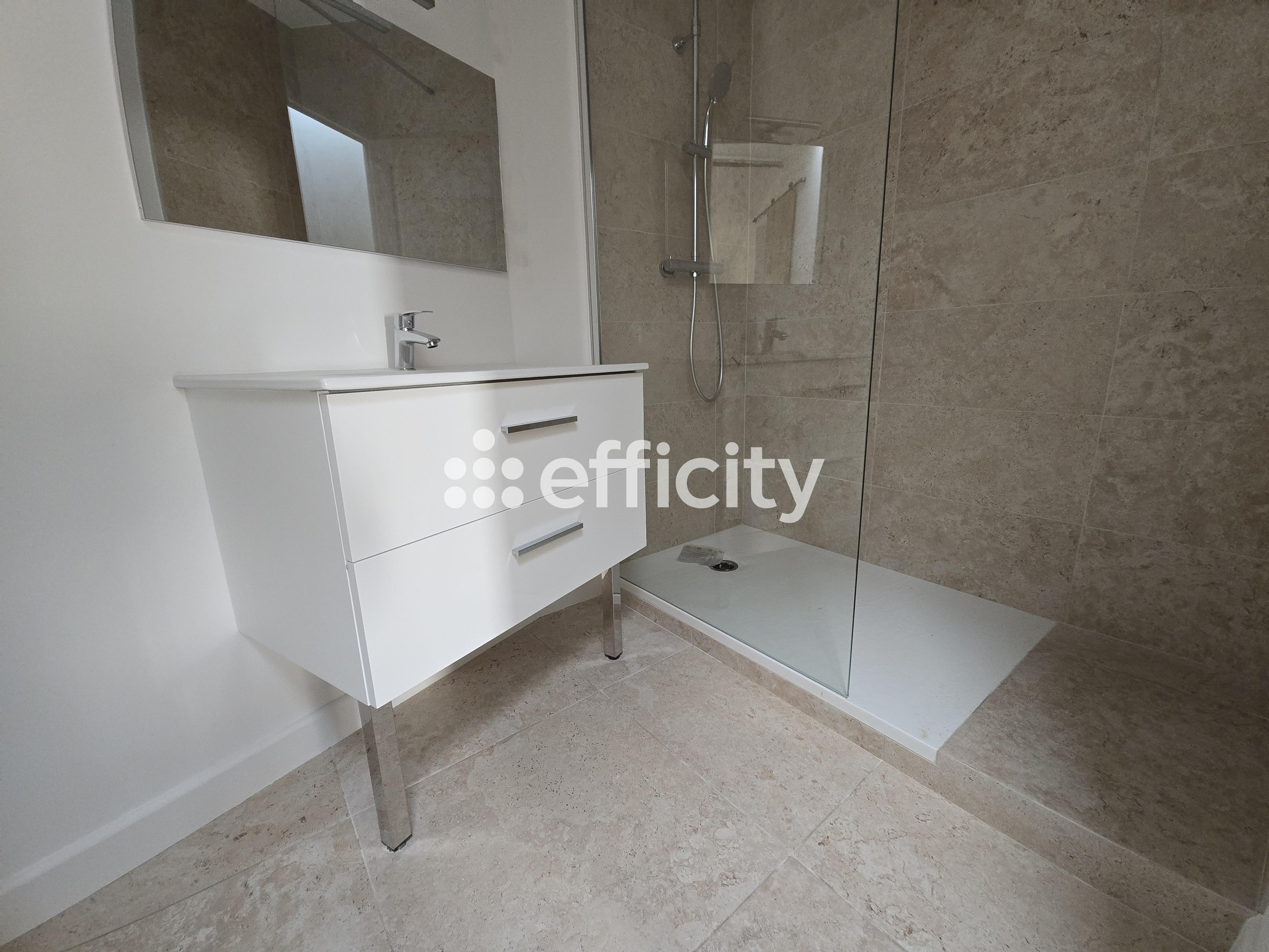 Achat immobilier Appartement 2 pièces  40m2 à Trets (13530) - Photo n°5